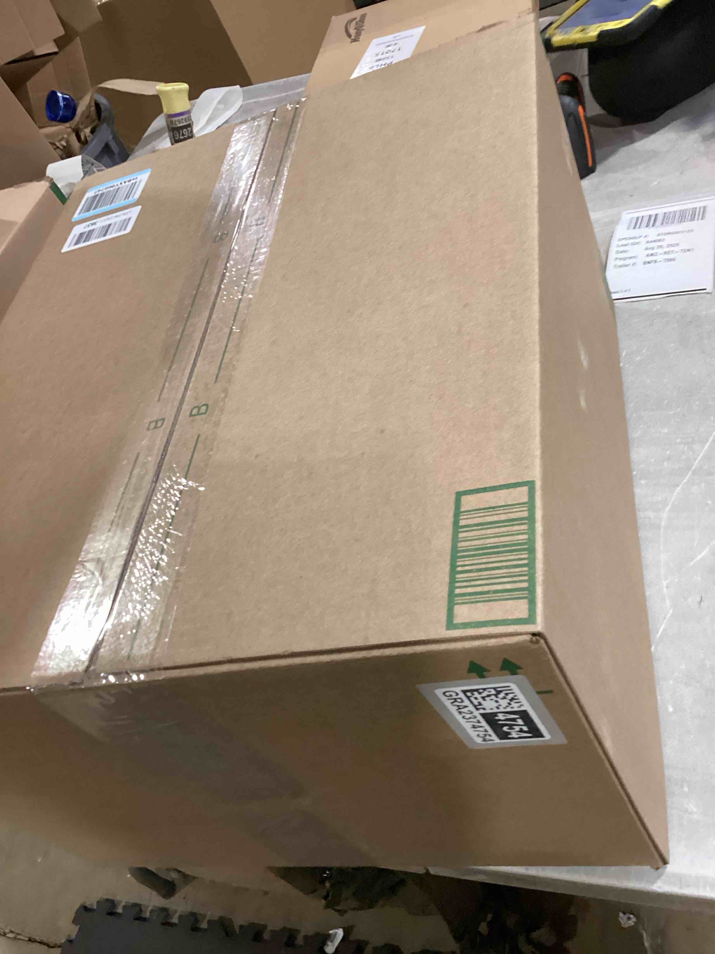 https://s3.amazonaws.com/lotting-images-prod/bidfta/GRA2374754_1756410191809.jpeg