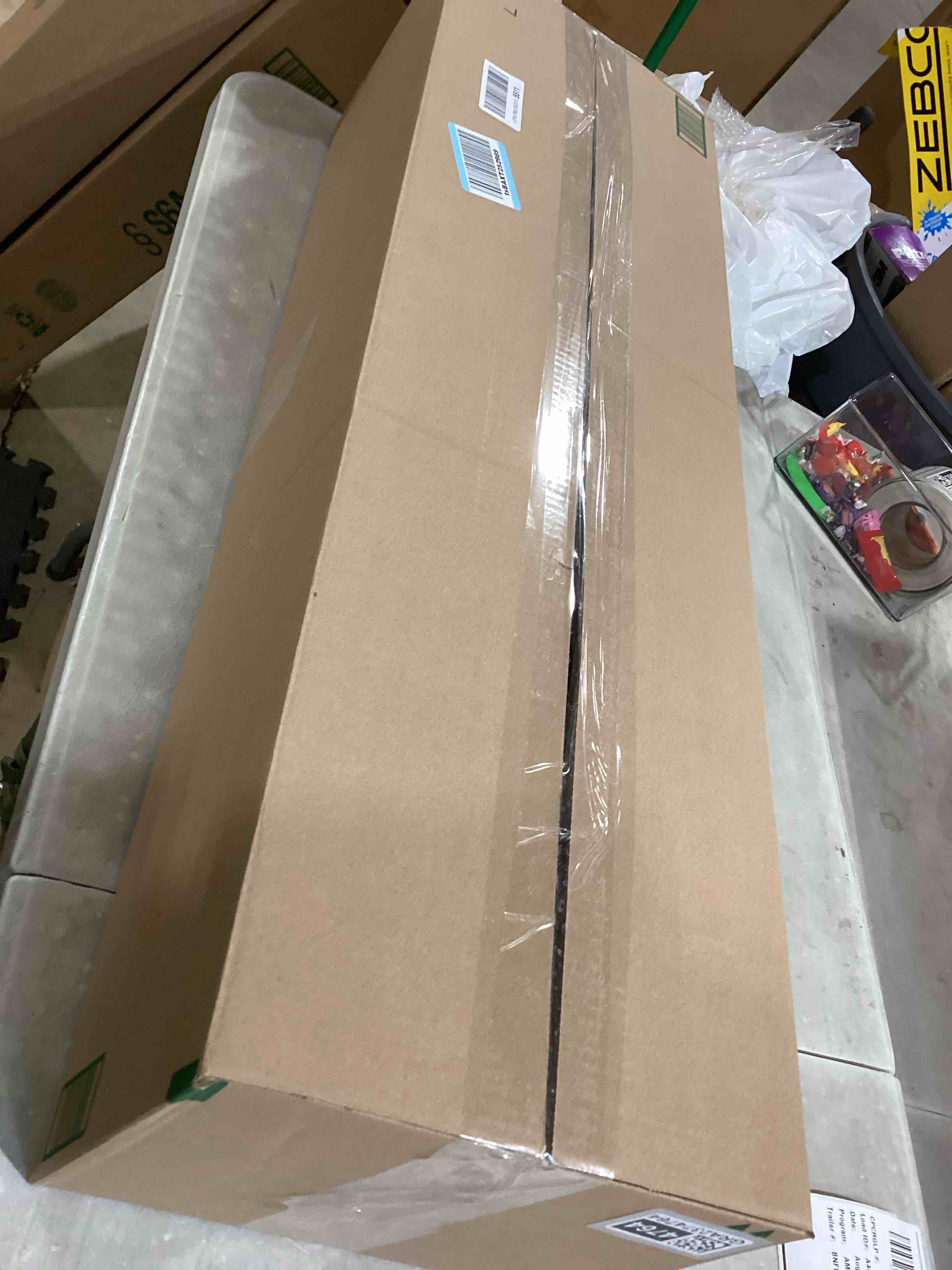 https://s3.amazonaws.com/lotting-images-prod/bidfta/GRA2374764_1756411250951.jpeg