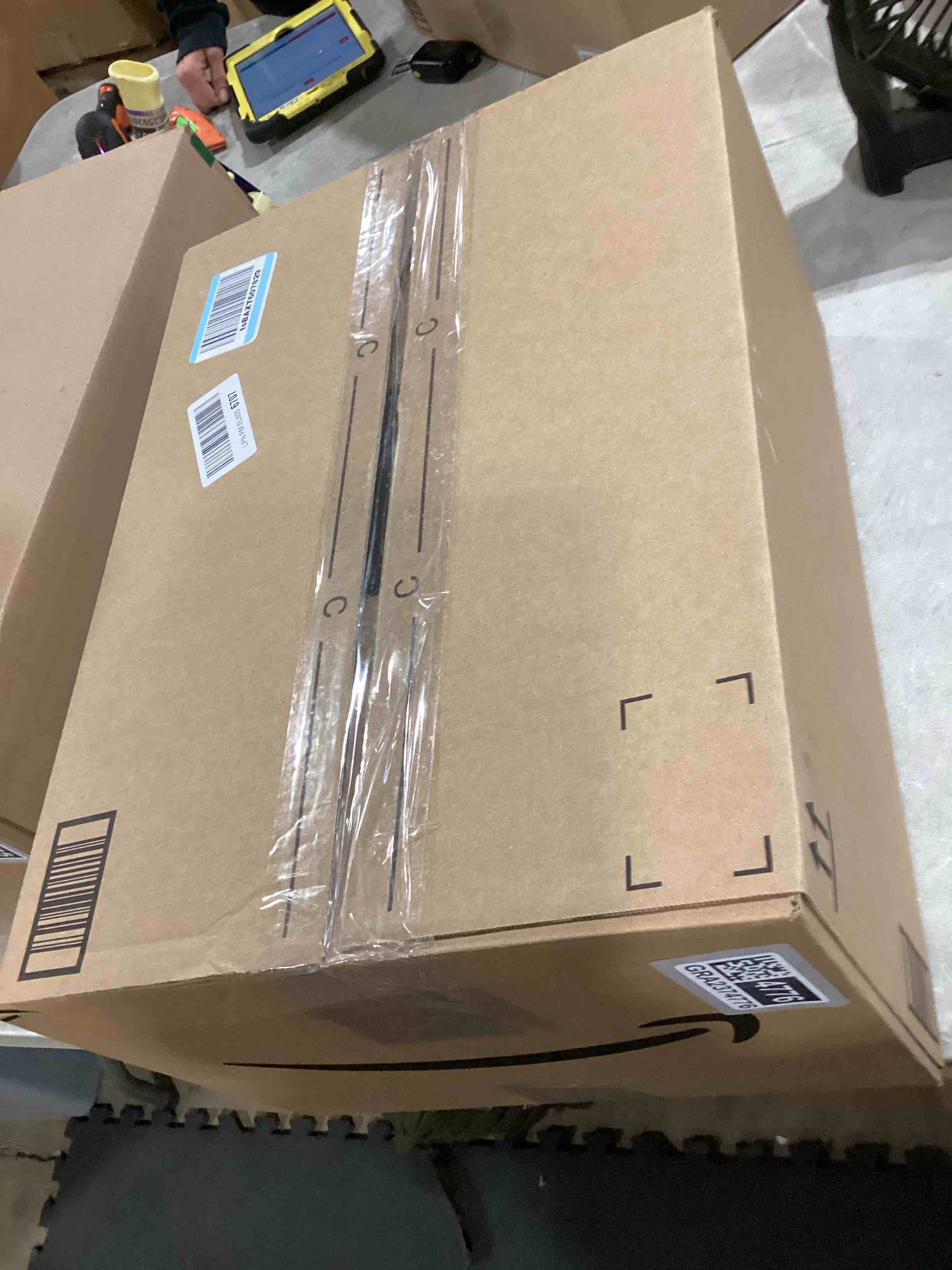 https://s3.amazonaws.com/lotting-images-prod/bidfta/GRA2374776_1756468386897.jpeg