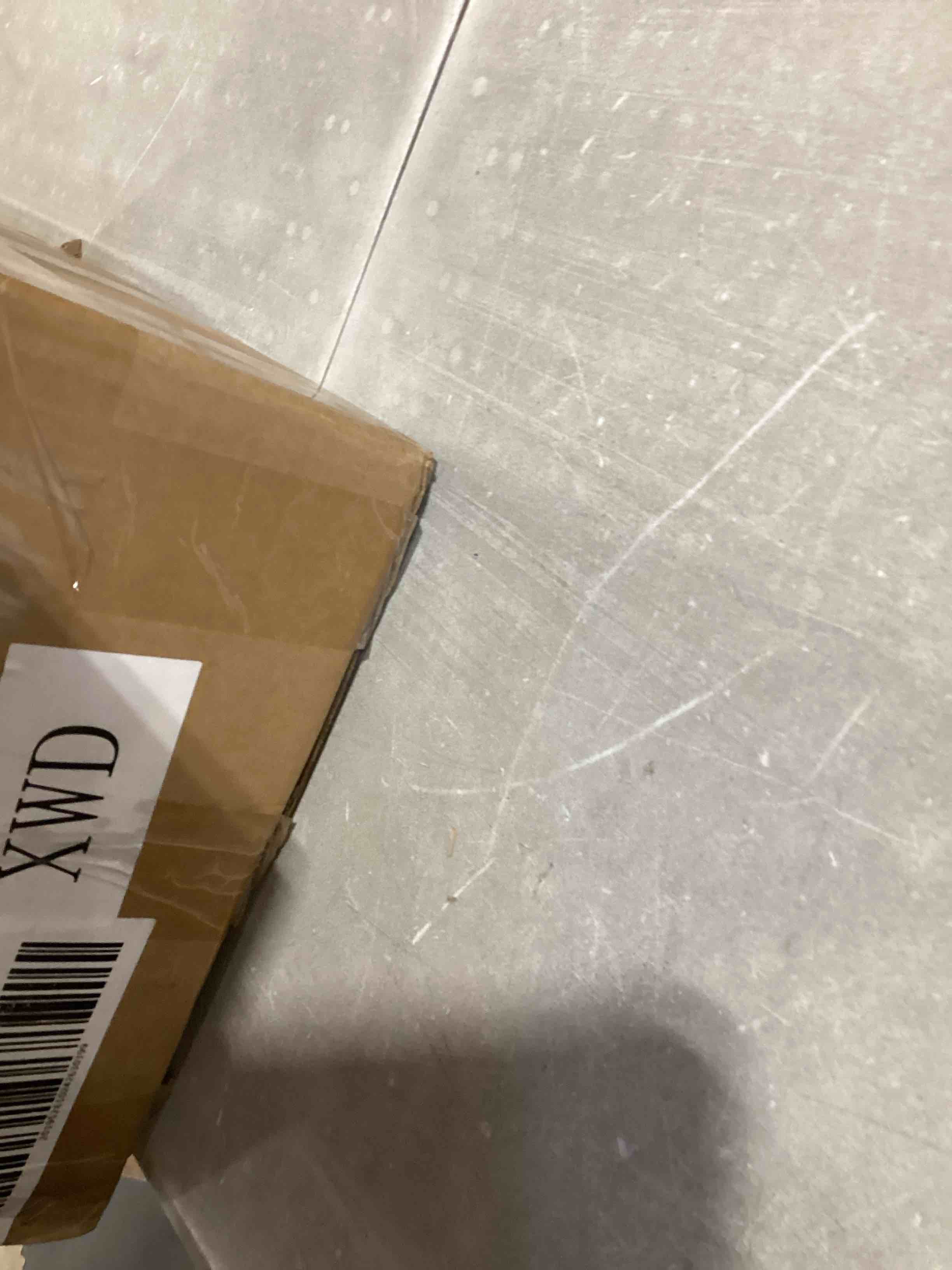 https://s3.amazonaws.com/lotting-images-prod/bidfta/GRA2374796_1756471630493.jpeg