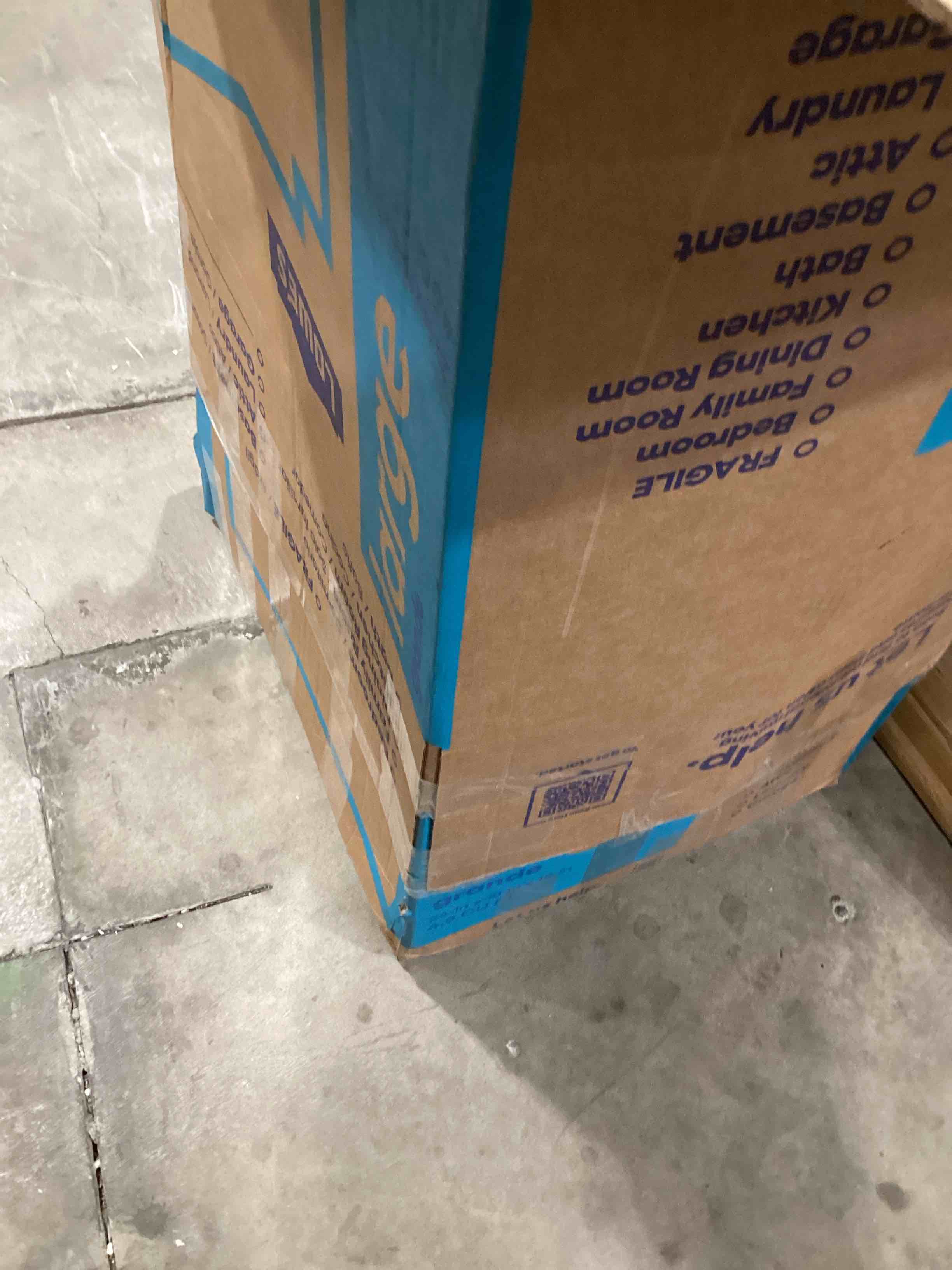 https://s3.amazonaws.com/lotting-images-prod/bidfta/GRA2374937_1756817450021.jpeg
