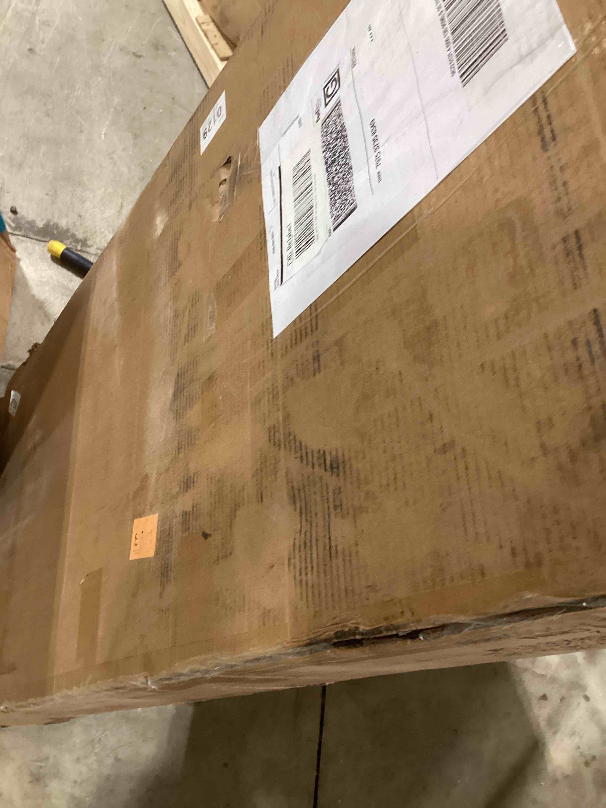 https://s3.amazonaws.com/lotting-images-prod/bidfta/GRA2374938_1756817655214.jpeg