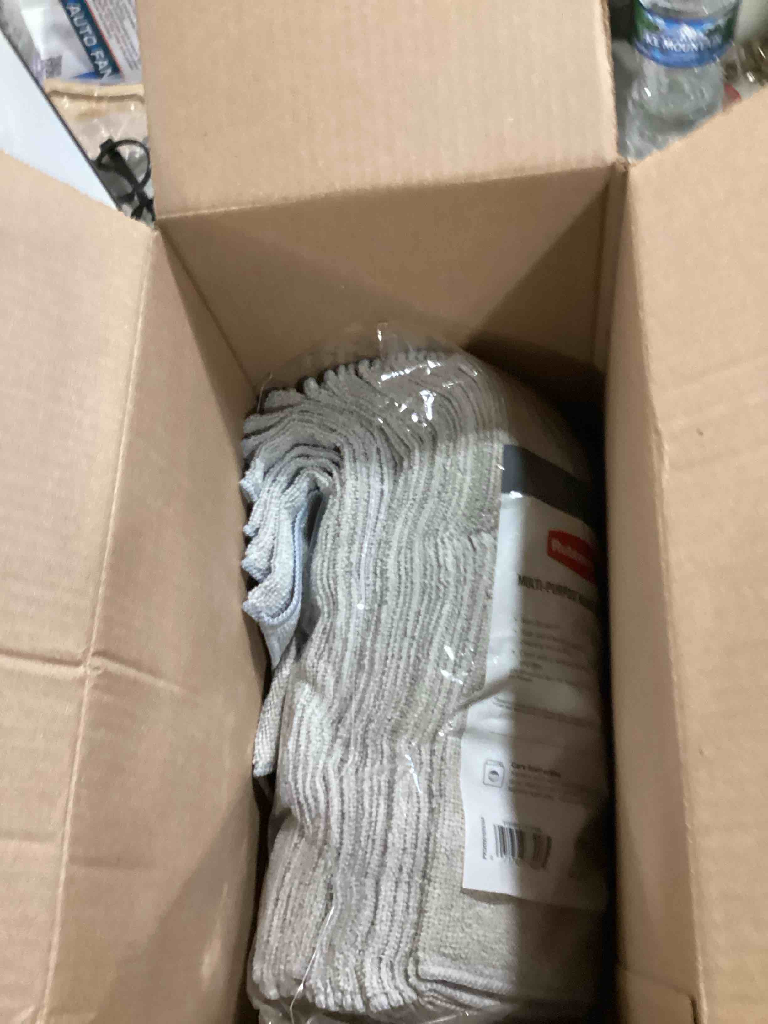 https://s3.amazonaws.com/lotting-images-prod/bidfta/GRA2375031_1756832388902.jpeg
