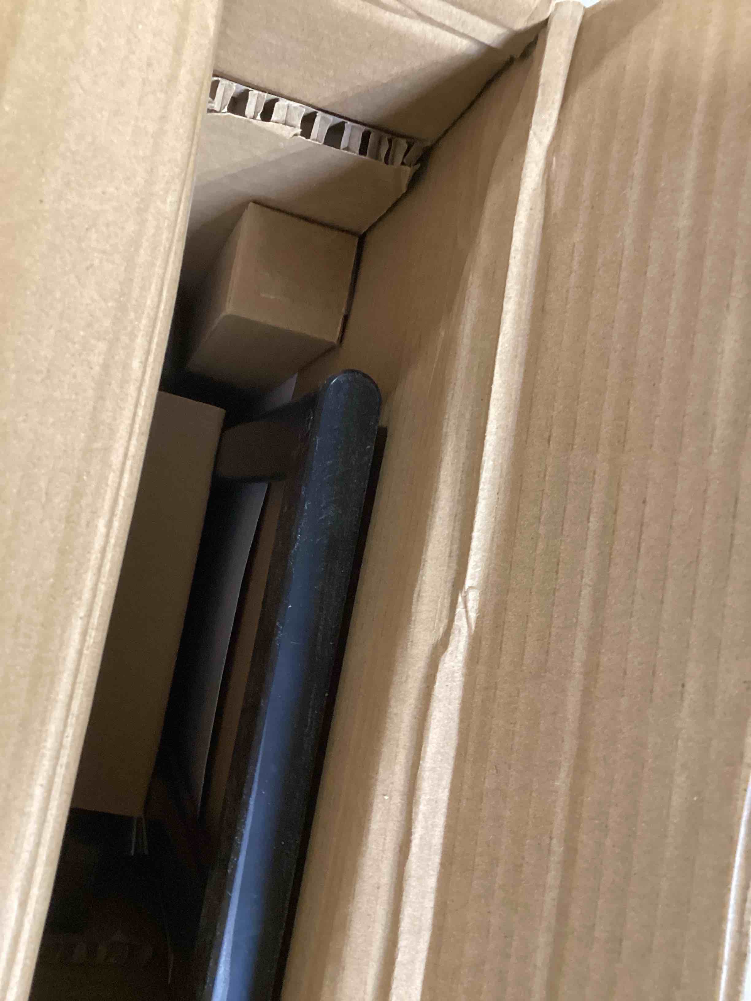 https://s3.amazonaws.com/lotting-images-prod/bidfta/GRA2375211_1756912797058.jpeg