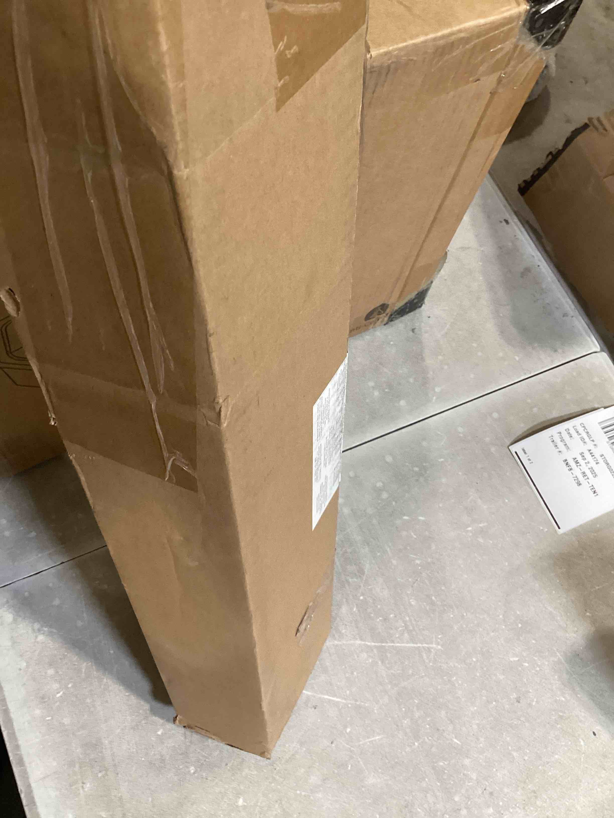 https://s3.amazonaws.com/lotting-images-prod/bidfta/GRA2375265_1756921592983.jpeg