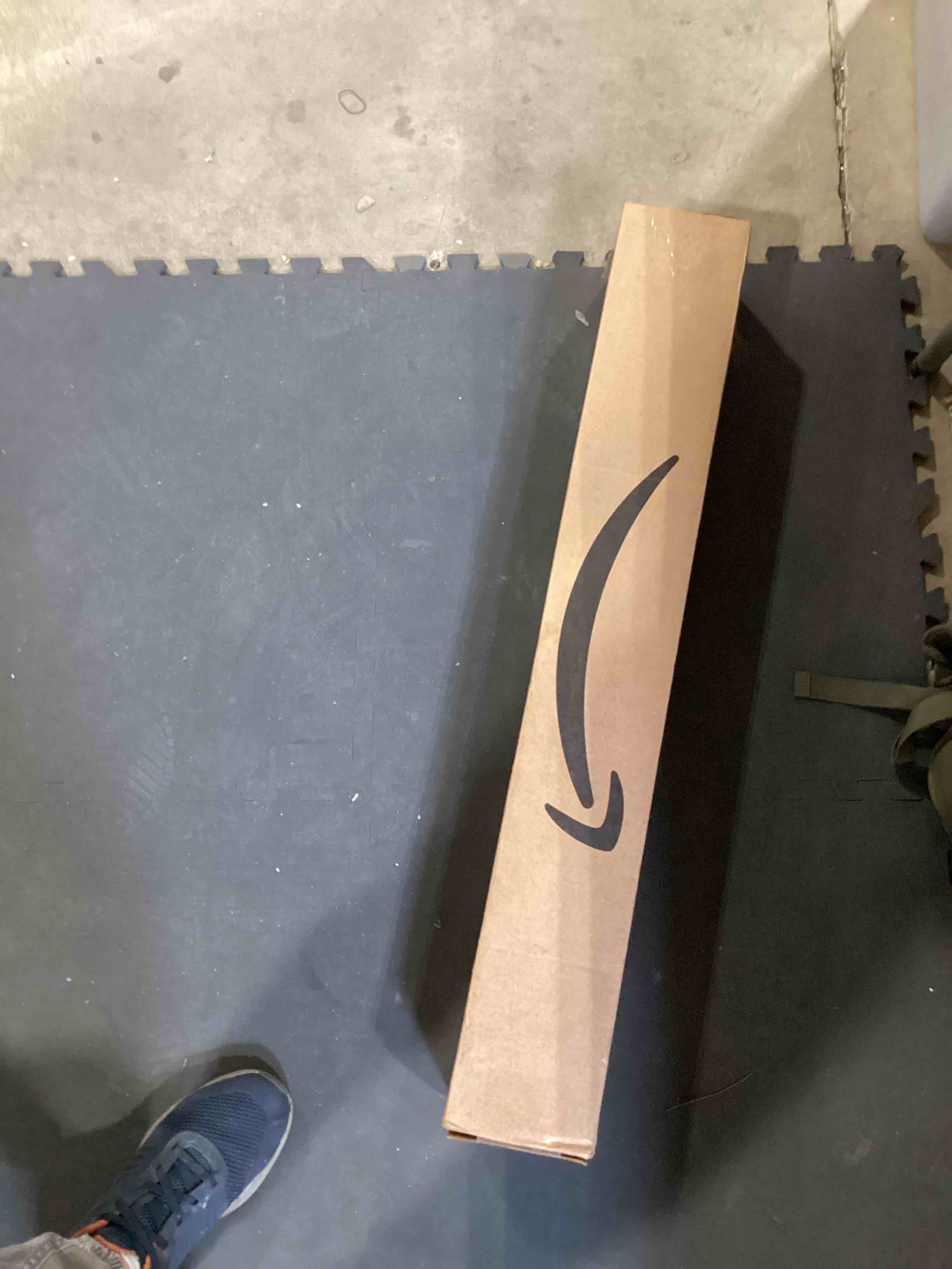 https://s3.amazonaws.com/lotting-images-prod/bidfta/GRA2375270_1756922046953.jpeg