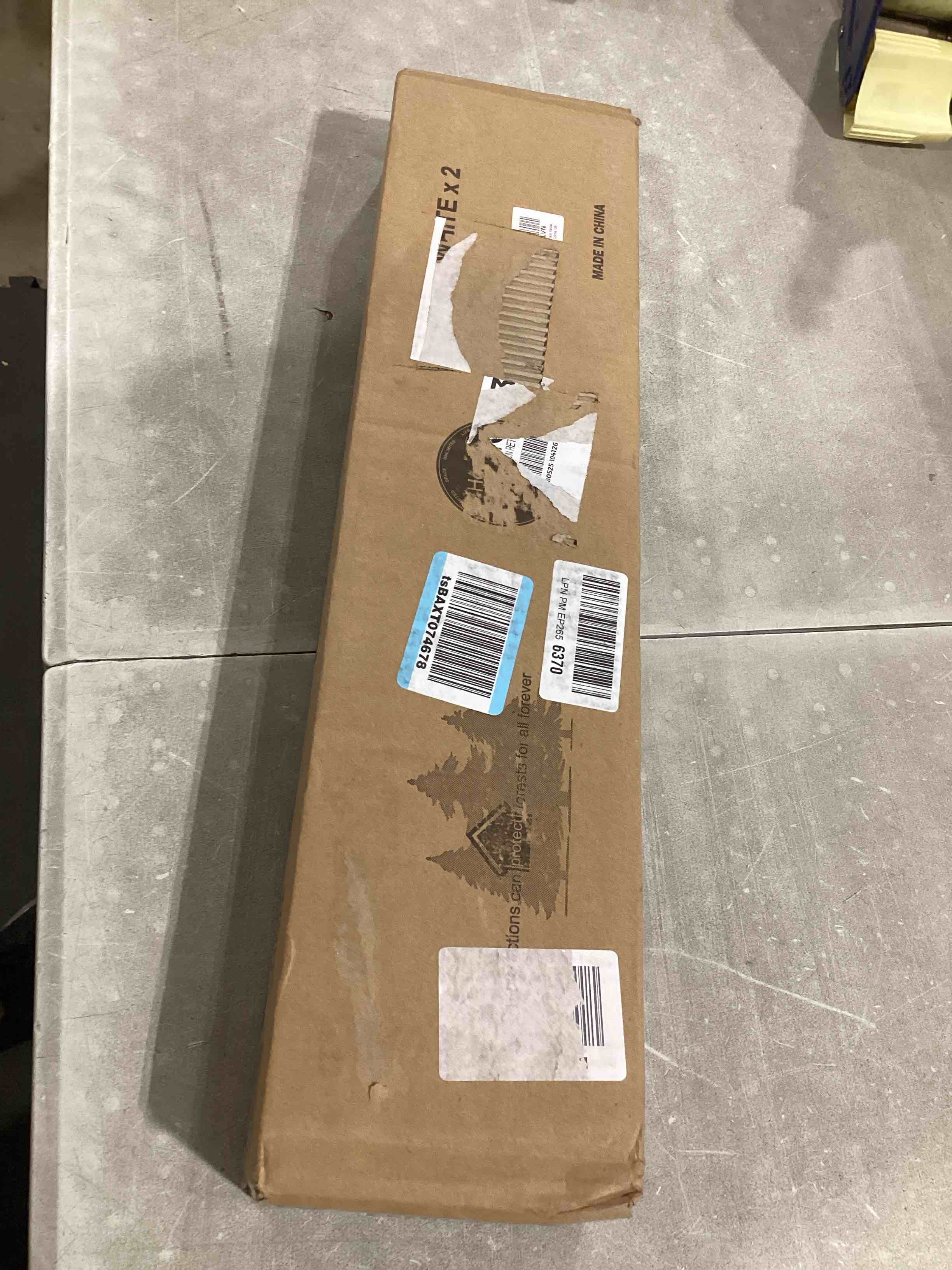 https://s3.amazonaws.com/lotting-images-prod/bidfta/GRA2375319_1756989370847.jpeg