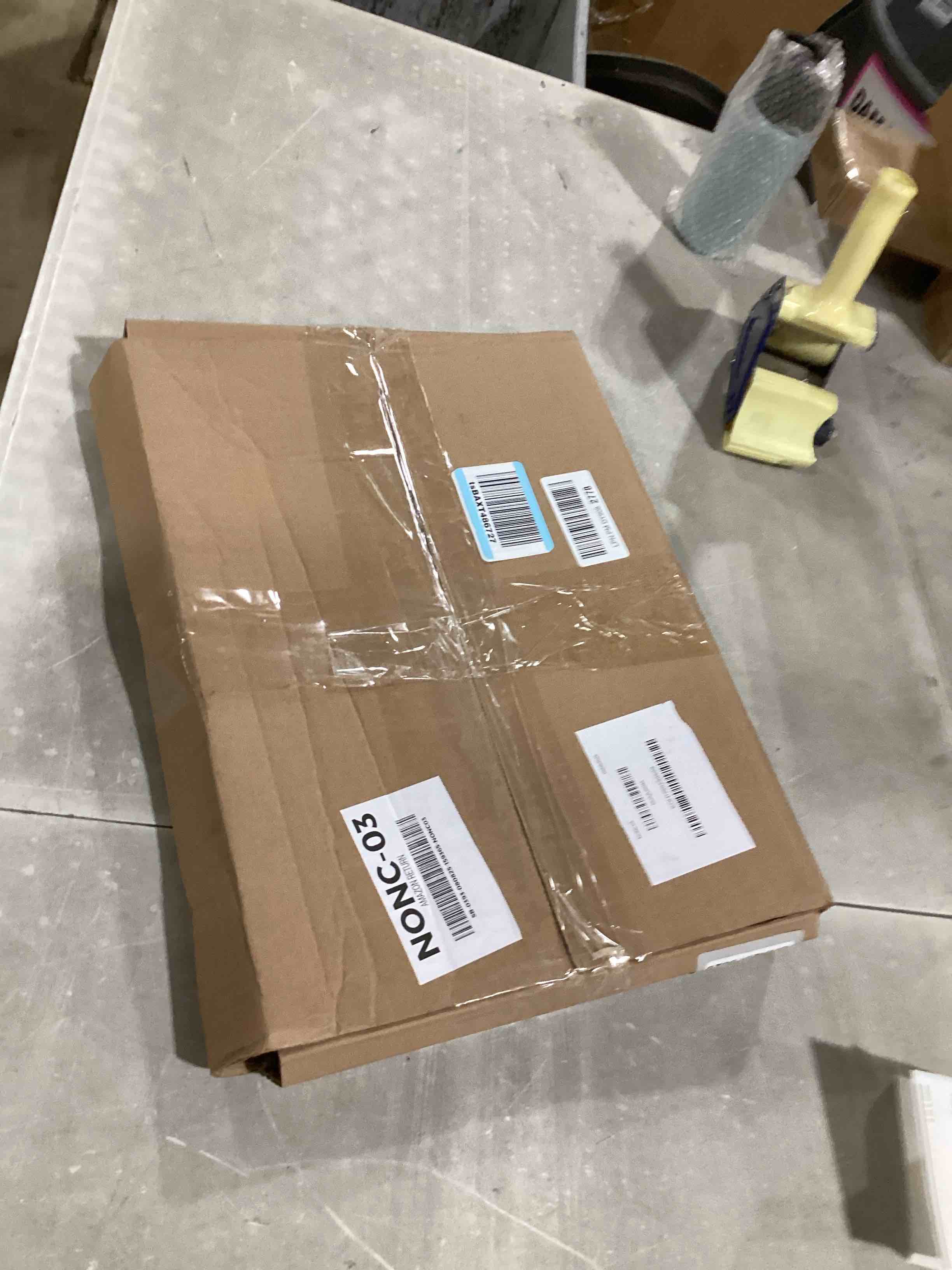 https://s3.amazonaws.com/lotting-images-prod/bidfta/GRA2375320_1756989614294.jpeg