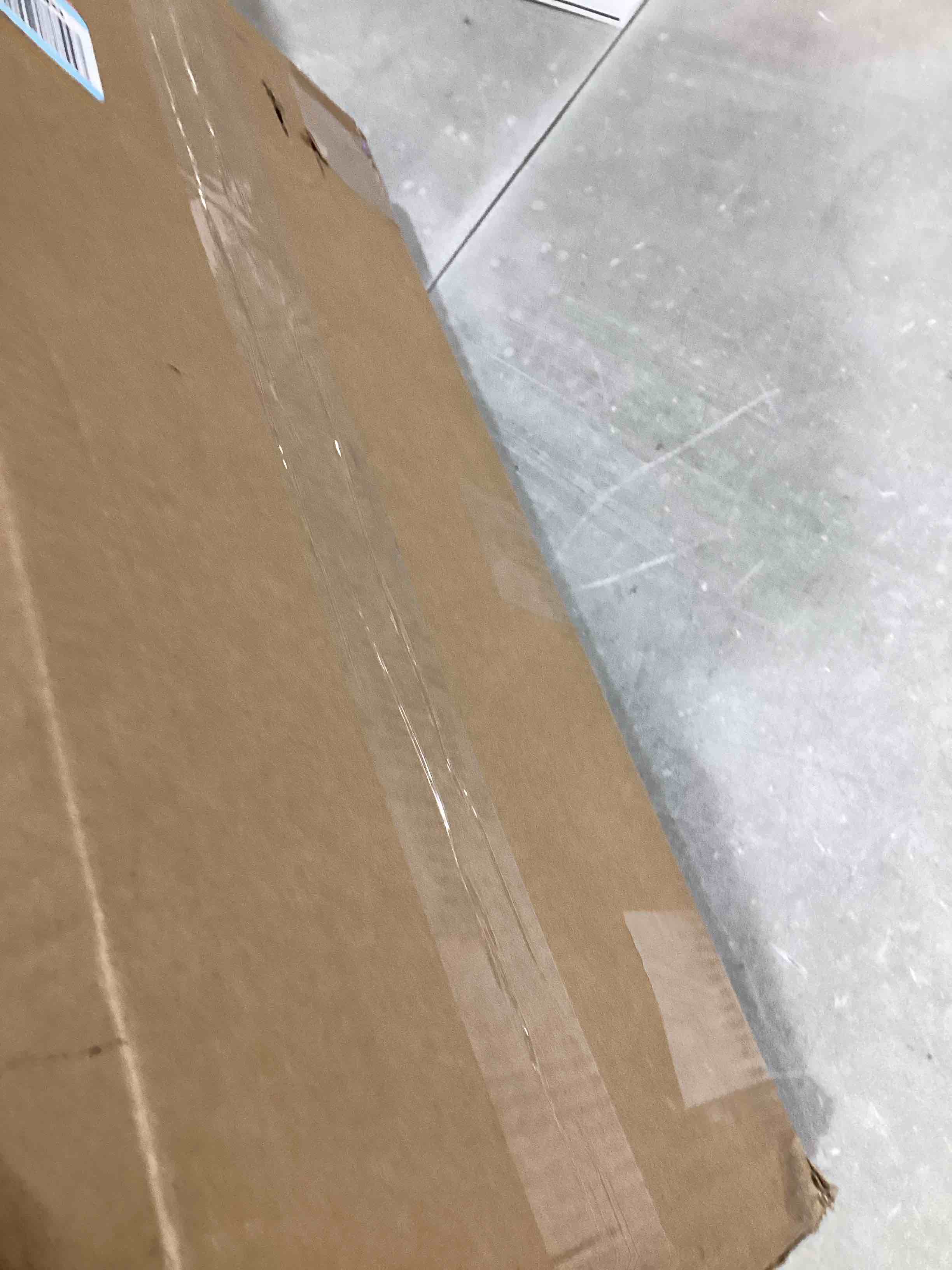 https://s3.amazonaws.com/lotting-images-prod/bidfta/GRA2375324_1756990141777.jpeg