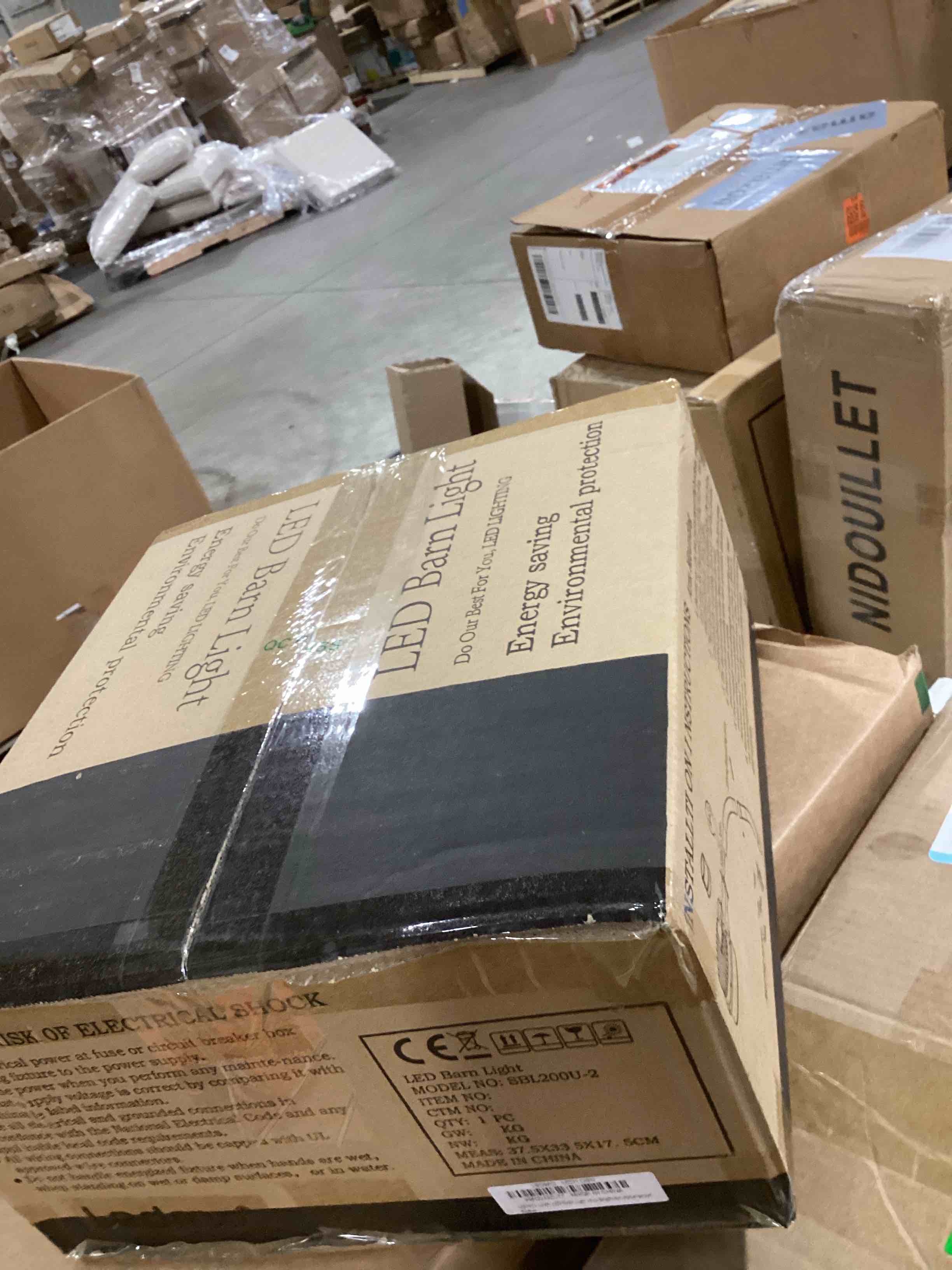 https://s3.amazonaws.com/lotting-images-prod/bidfta/GRA2375375_1756995711332.jpeg