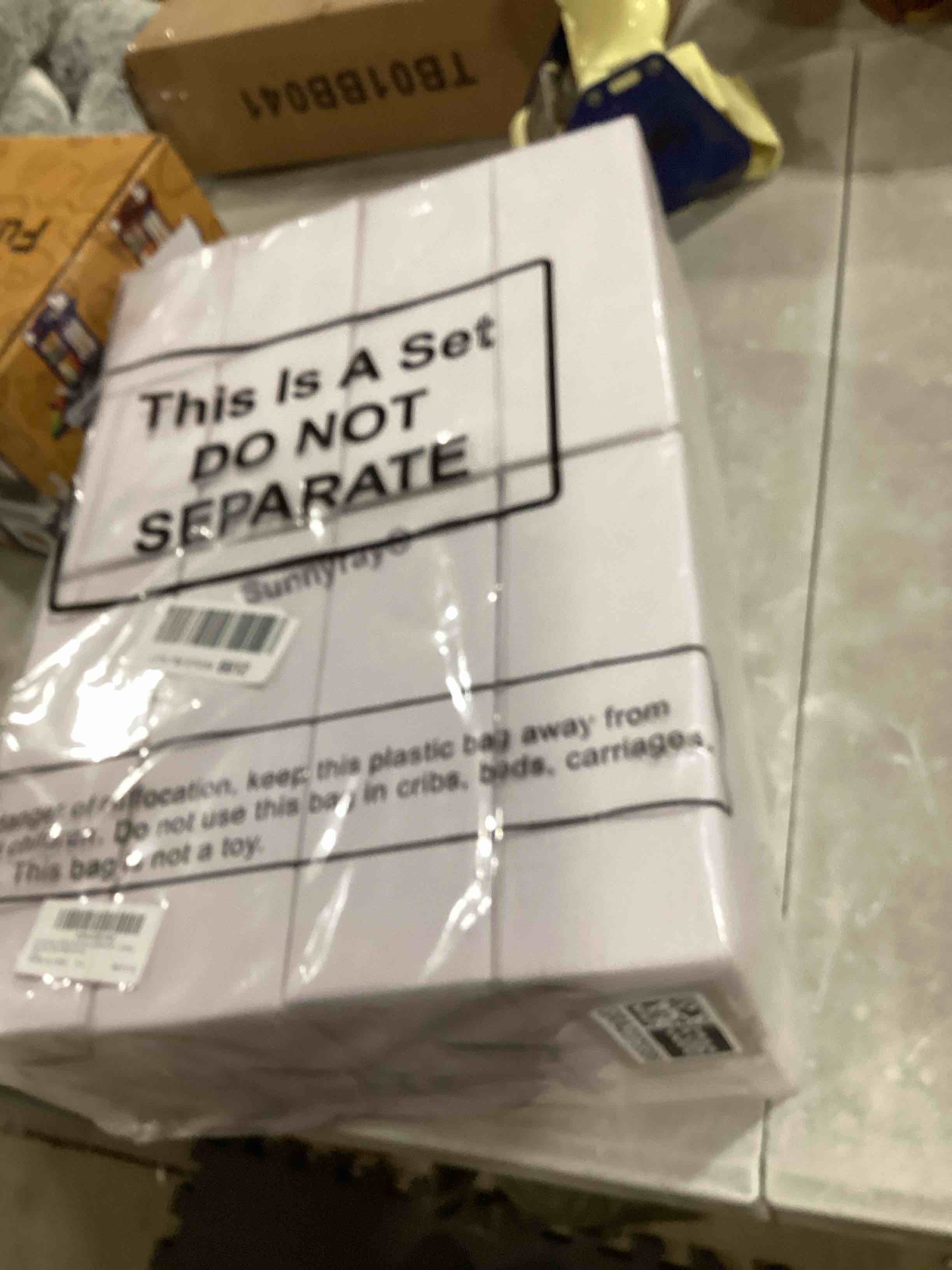 https://s3.amazonaws.com/lotting-images-prod/bidfta/GRA2375386_1756997337591.jpeg