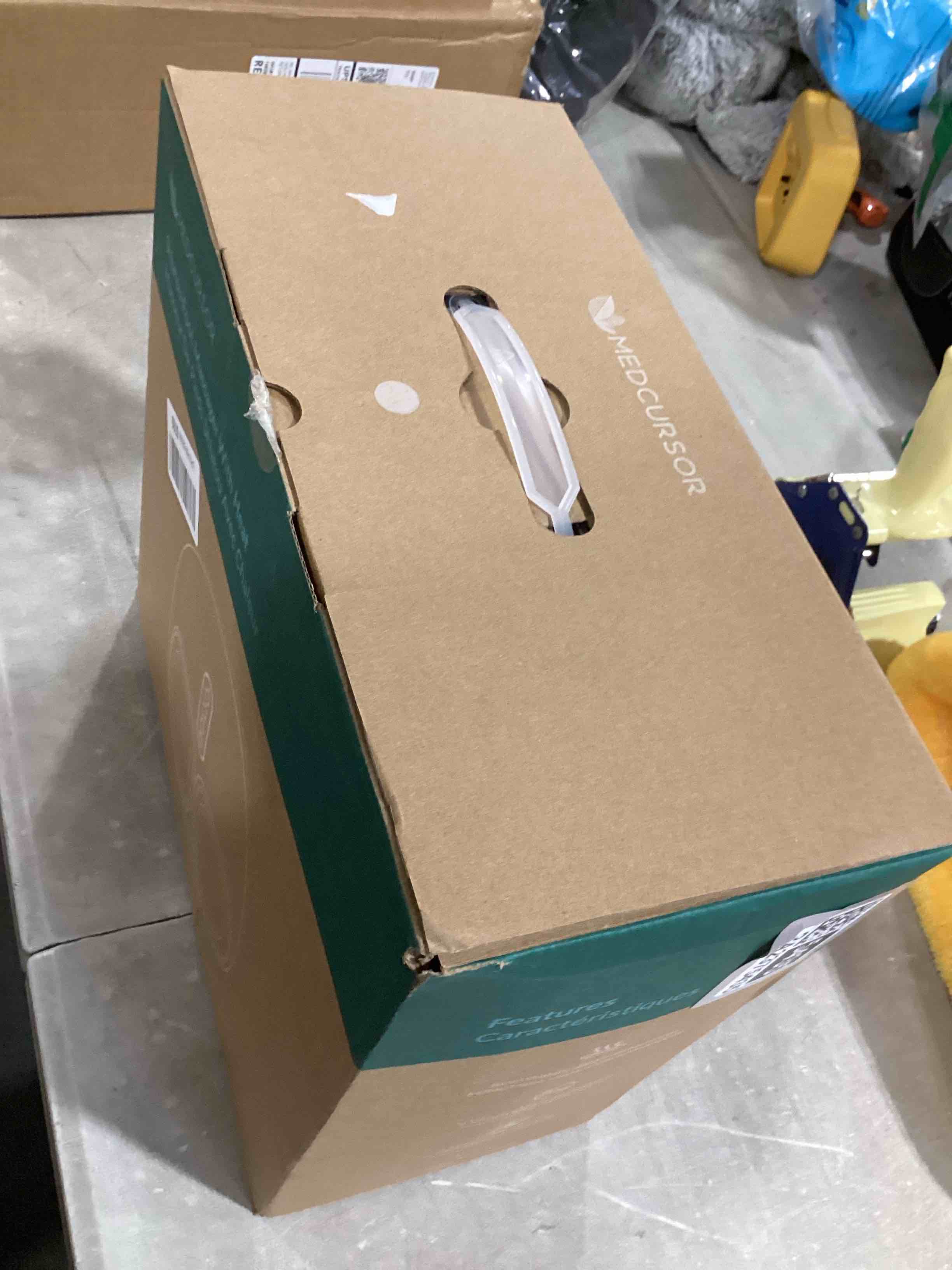 https://s3.amazonaws.com/lotting-images-prod/bidfta/GRA2375435_1757003061804.jpeg