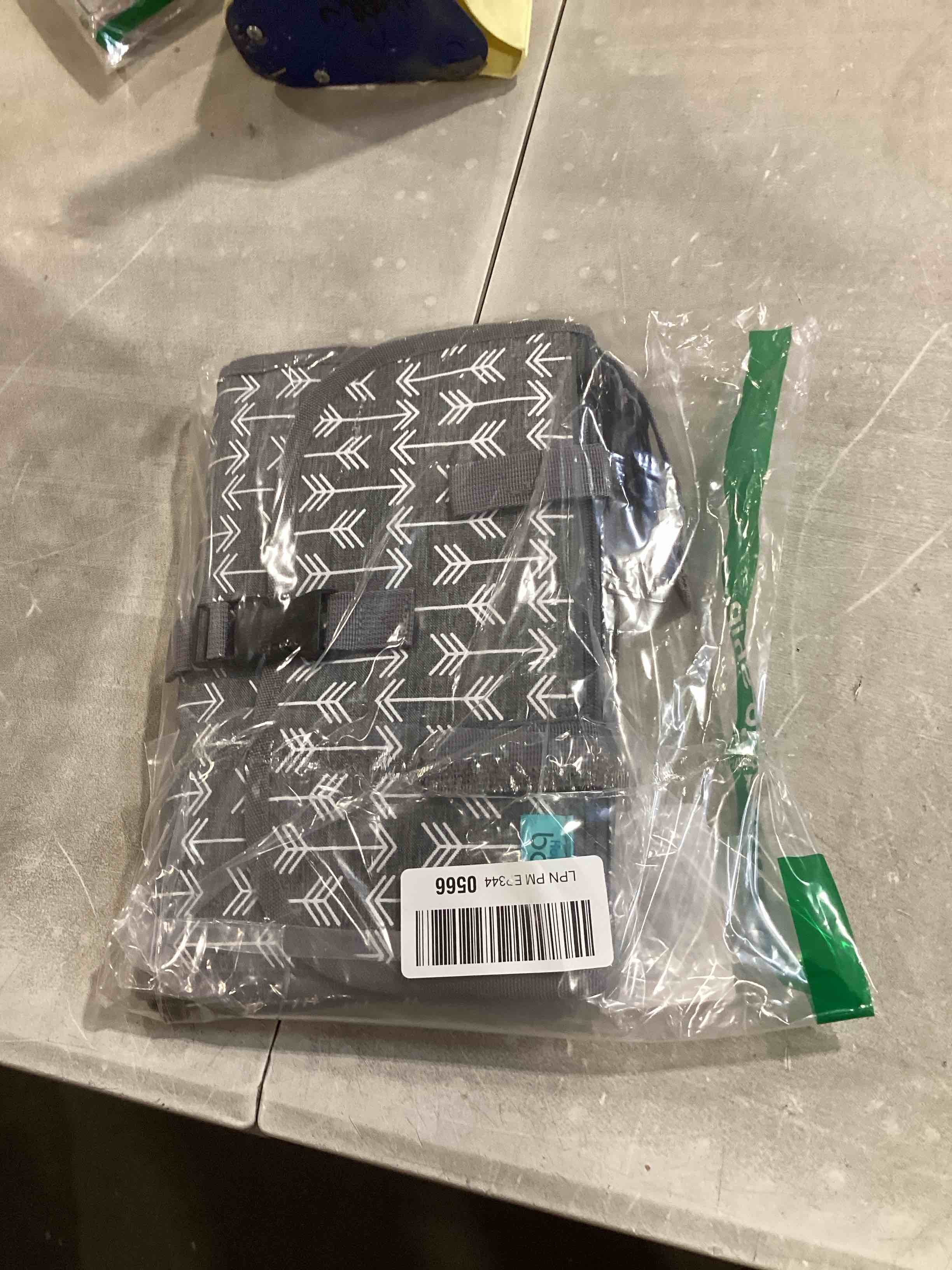 https://s3.amazonaws.com/lotting-images-prod/bidfta/GRA2375495_1757006868273.jpeg