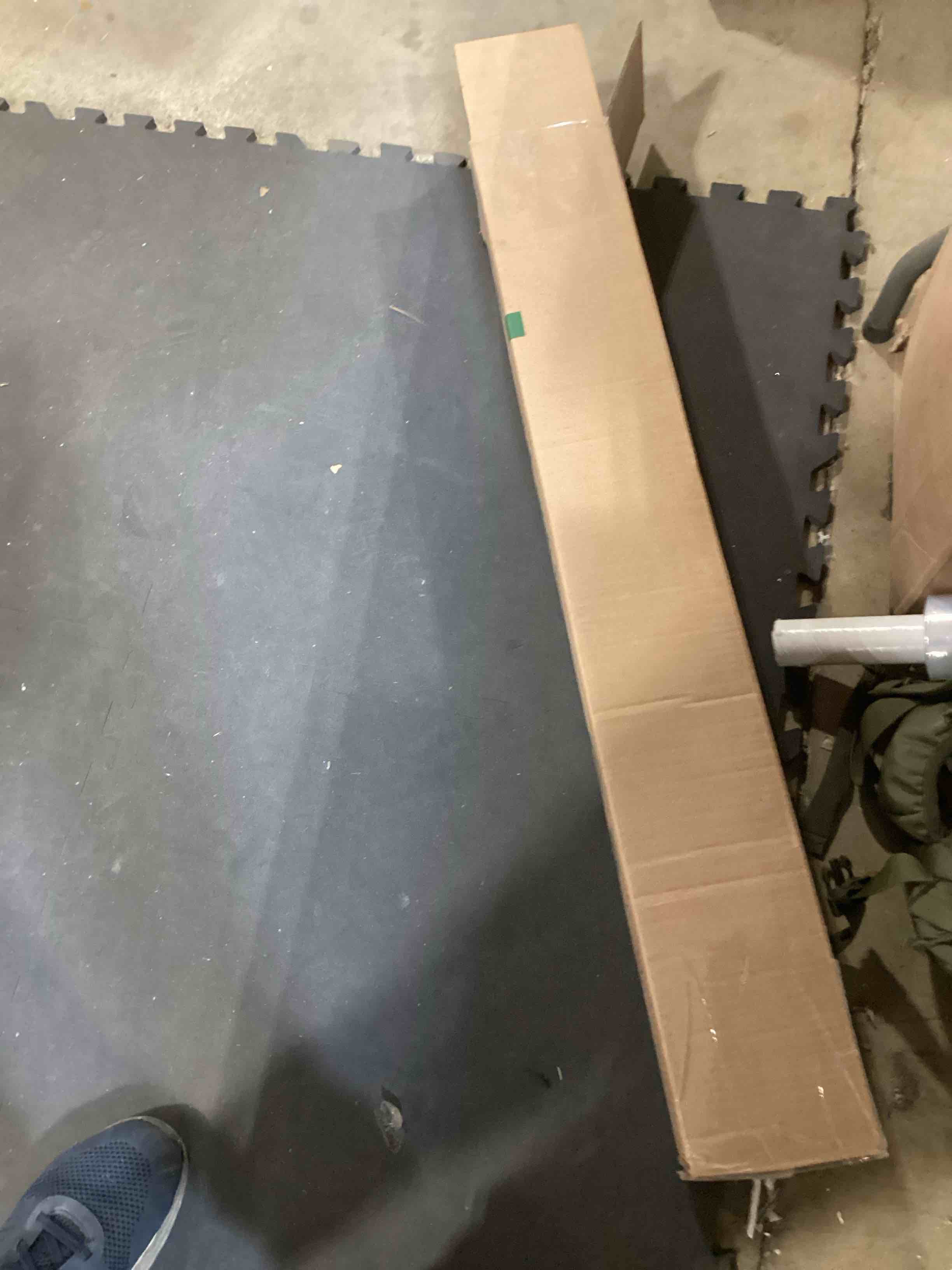 https://s3.amazonaws.com/lotting-images-prod/bidfta/GRA2375595_1757085683538.jpeg