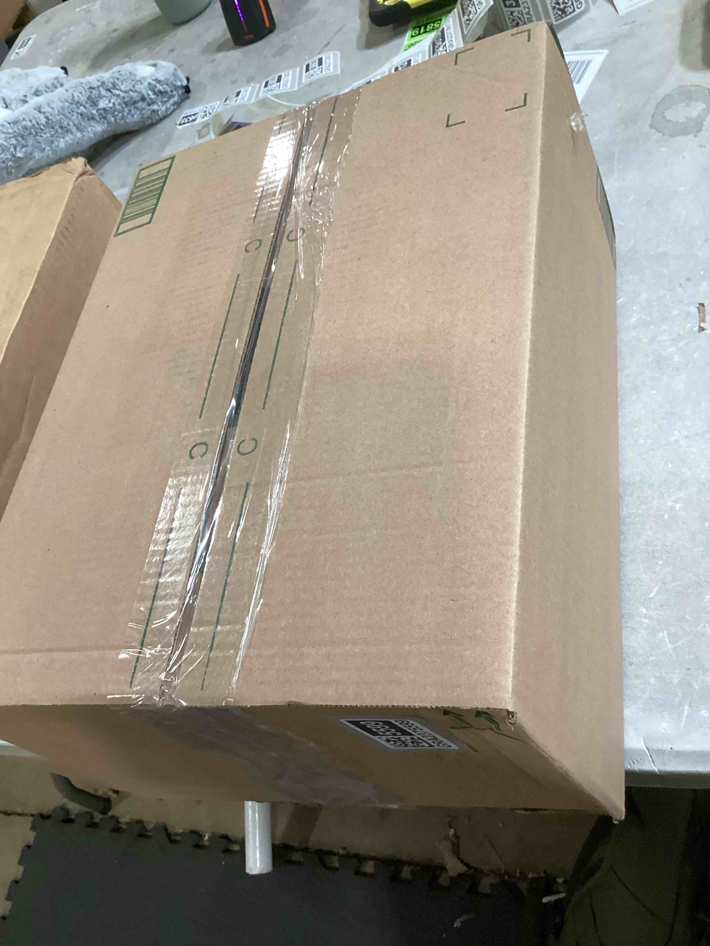 https://s3.amazonaws.com/lotting-images-prod/bidfta/GRA2375599_1757088947729.jpeg