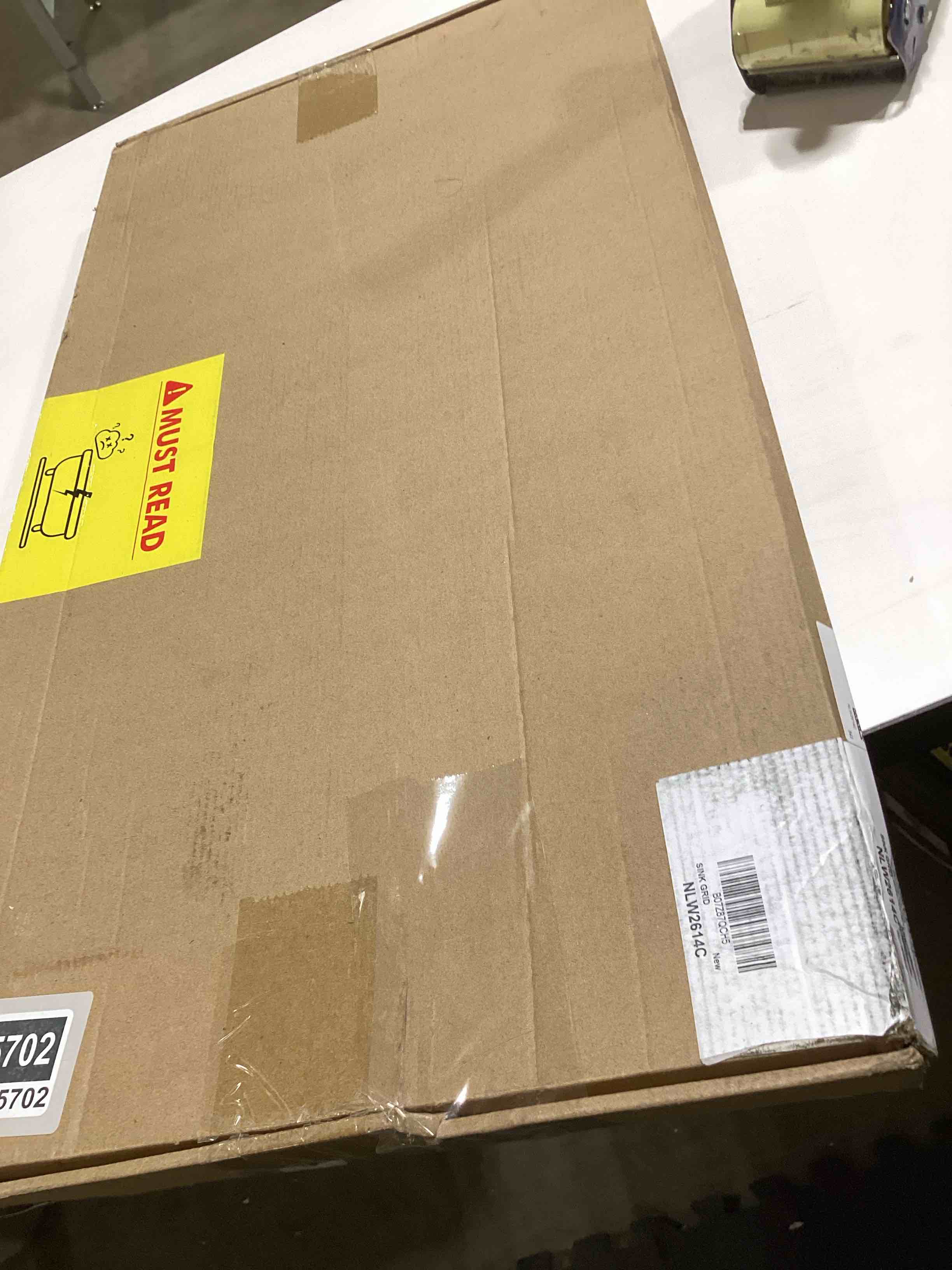 https://s3.amazonaws.com/lotting-images-prod/bidfta/GRA2375702_1757331606504.jpeg