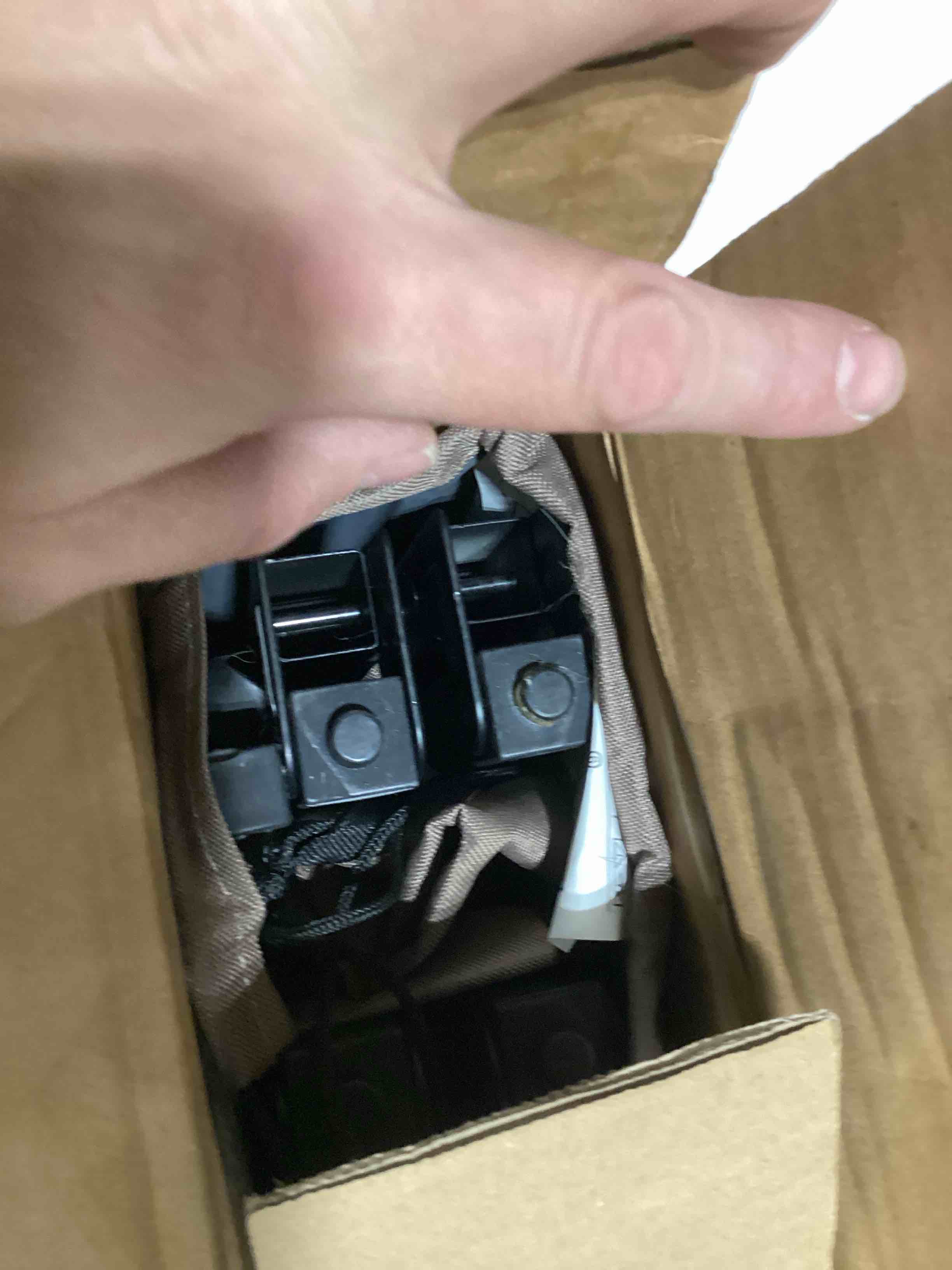 https://s3.amazonaws.com/lotting-images-prod/bidfta/GRA2375728_1757335563597.jpeg