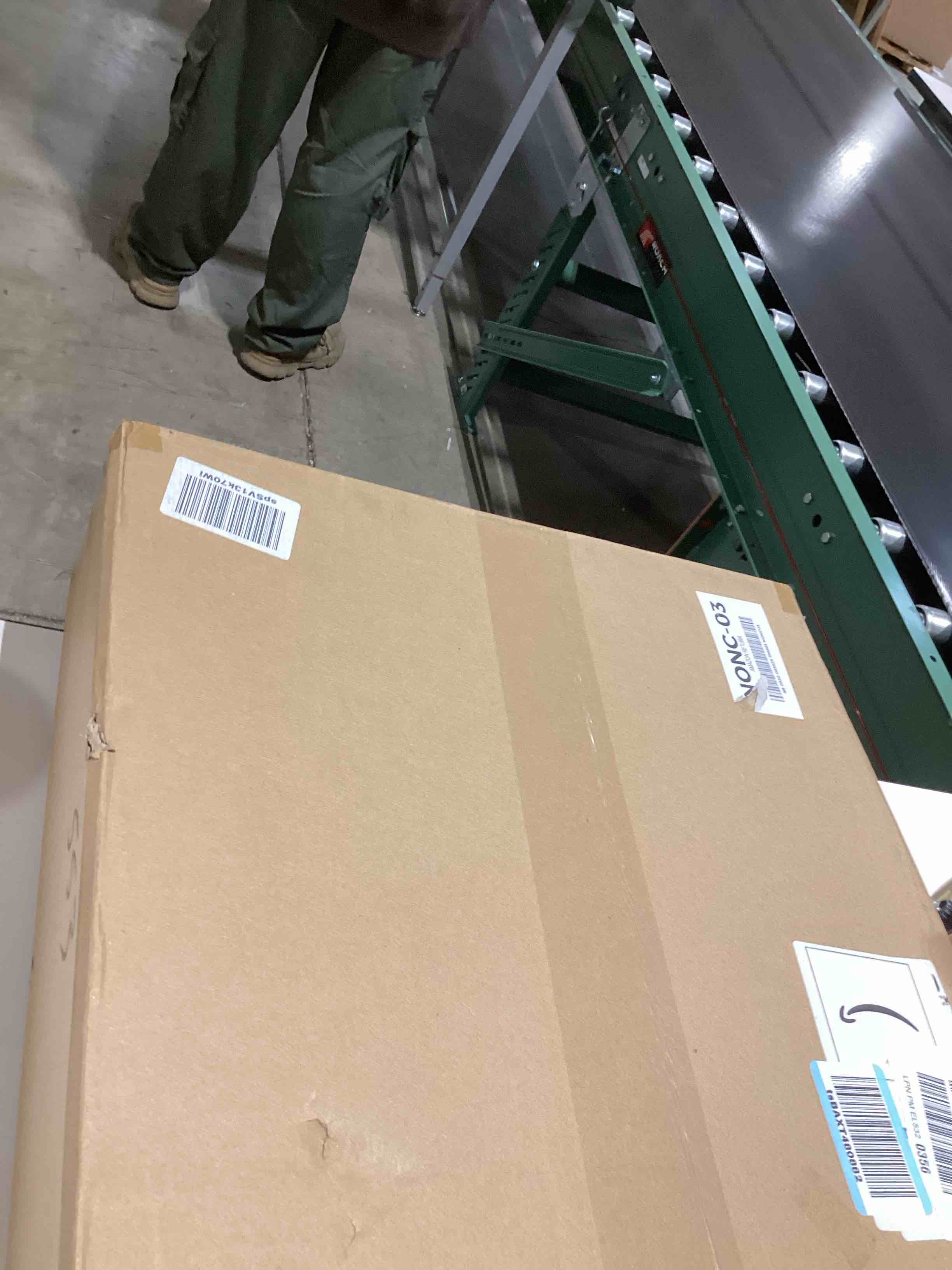 https://s3.amazonaws.com/lotting-images-prod/bidfta/GRA2375744_1757338377180.jpeg