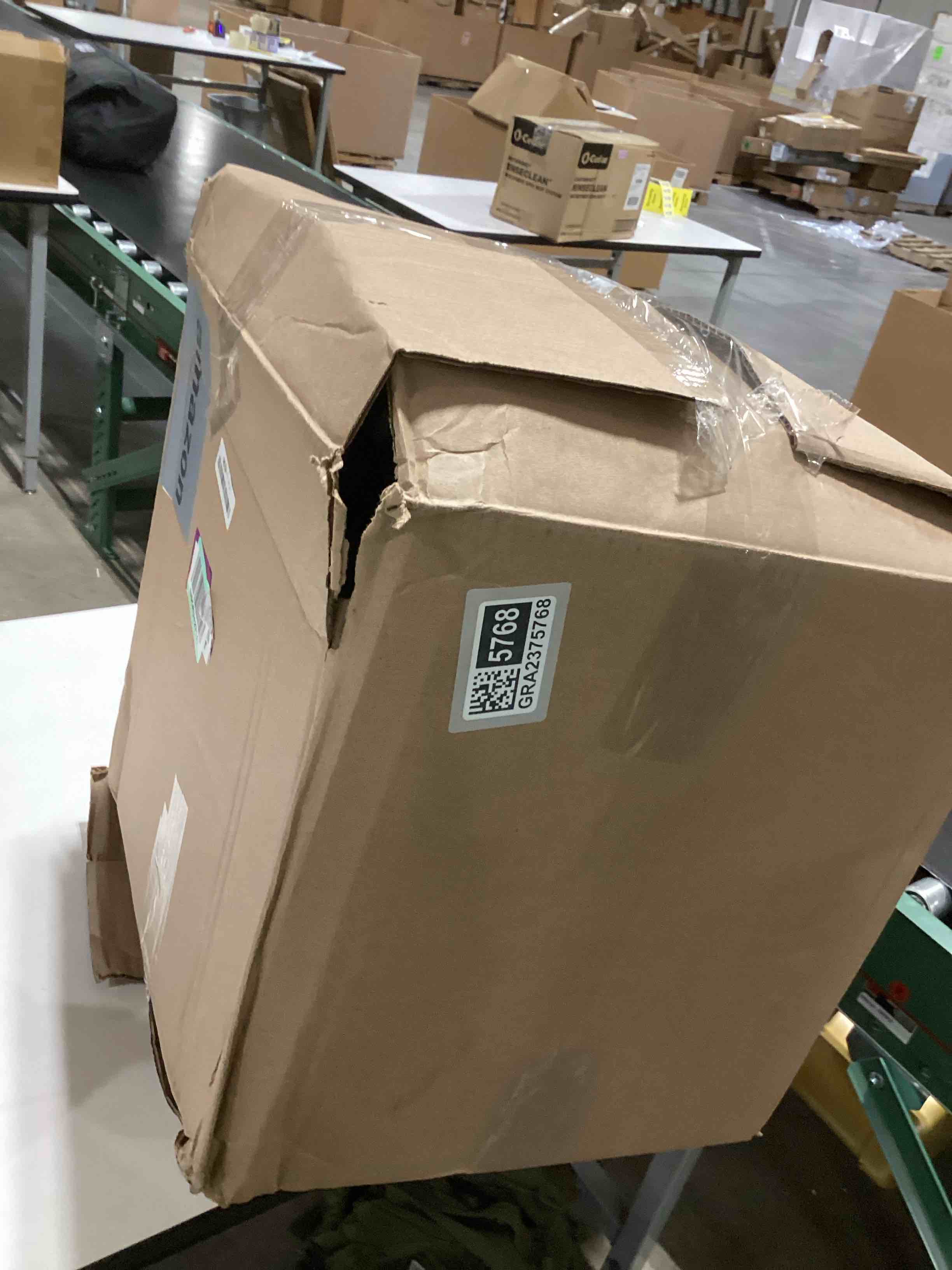 https://s3.amazonaws.com/lotting-images-prod/bidfta/GRA2375768_1757340487836.jpeg