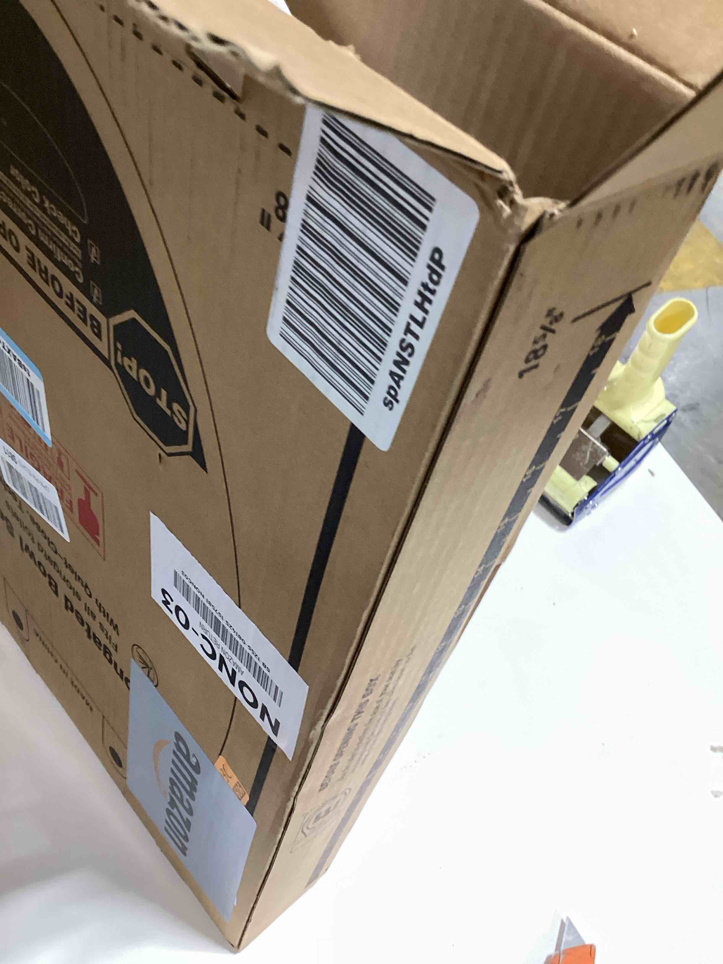 https://s3.amazonaws.com/lotting-images-prod/bidfta/GRA2375807_1757343497876.jpeg