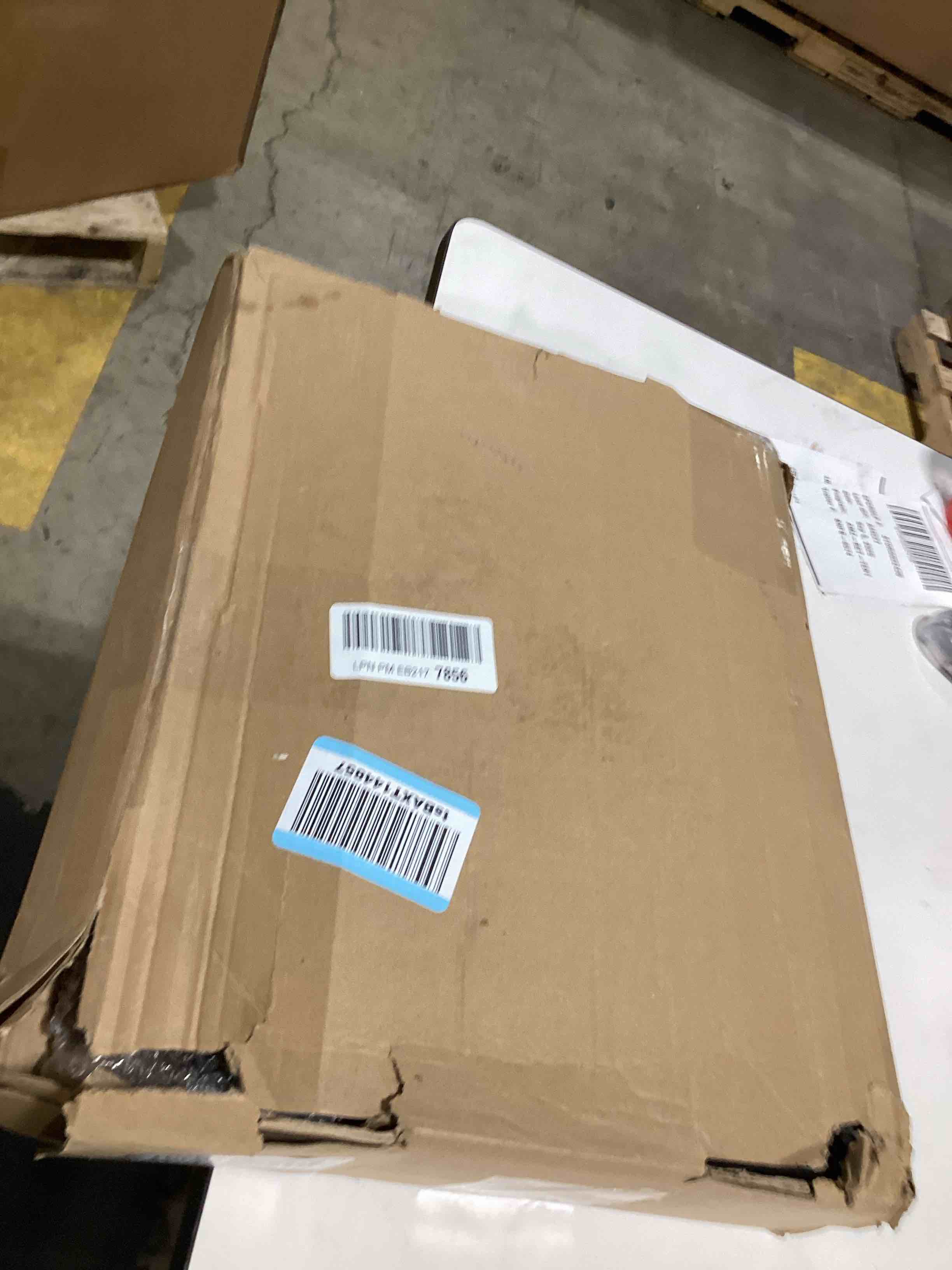 https://s3.amazonaws.com/lotting-images-prod/bidfta/GRA2375810_1757344033458.jpeg