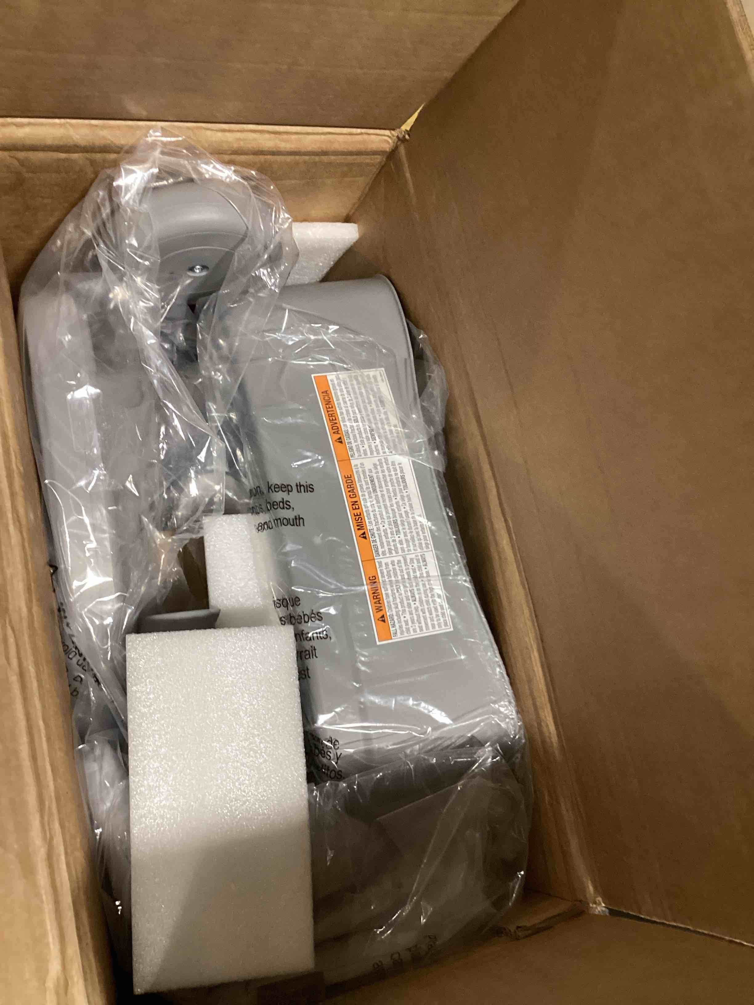 https://s3.amazonaws.com/lotting-images-prod/bidfta/GRA2375874_1757417728540.jpeg