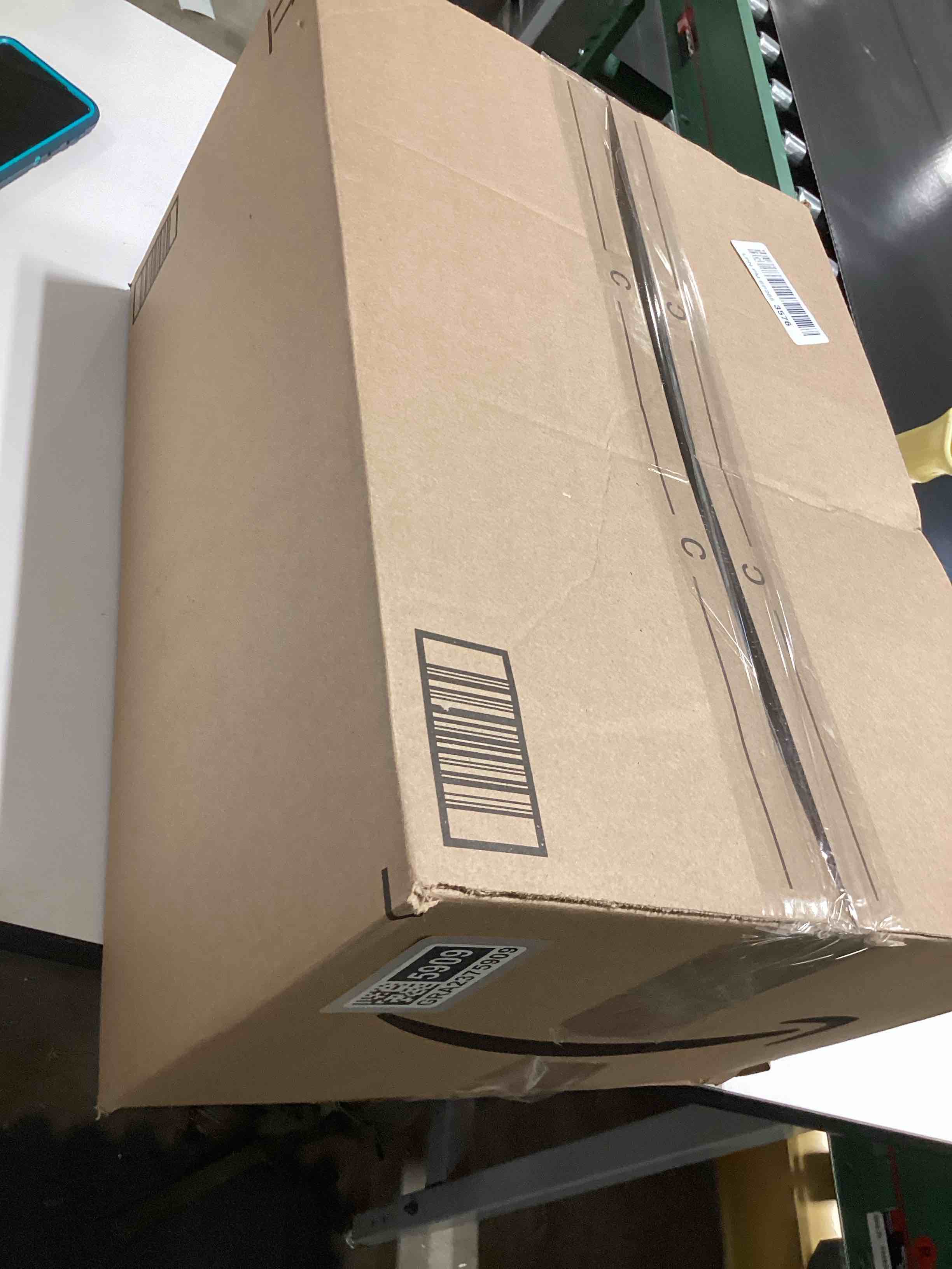 https://s3.amazonaws.com/lotting-images-prod/bidfta/GRA2375909_1757424549560.jpeg
