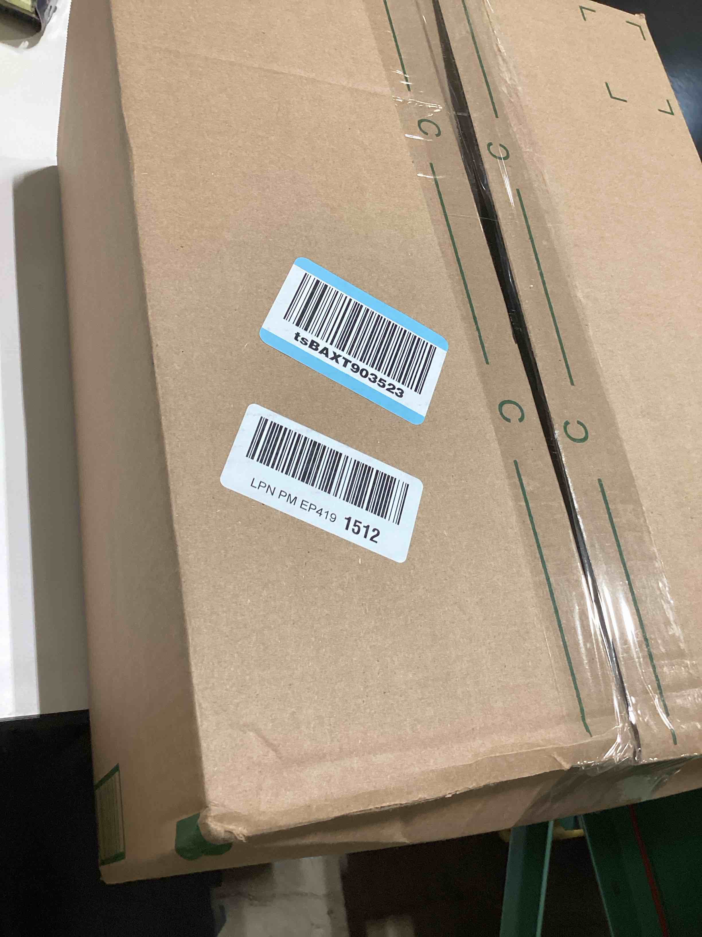 https://s3.amazonaws.com/lotting-images-prod/bidfta/GRA2375911_1757424443464.jpeg