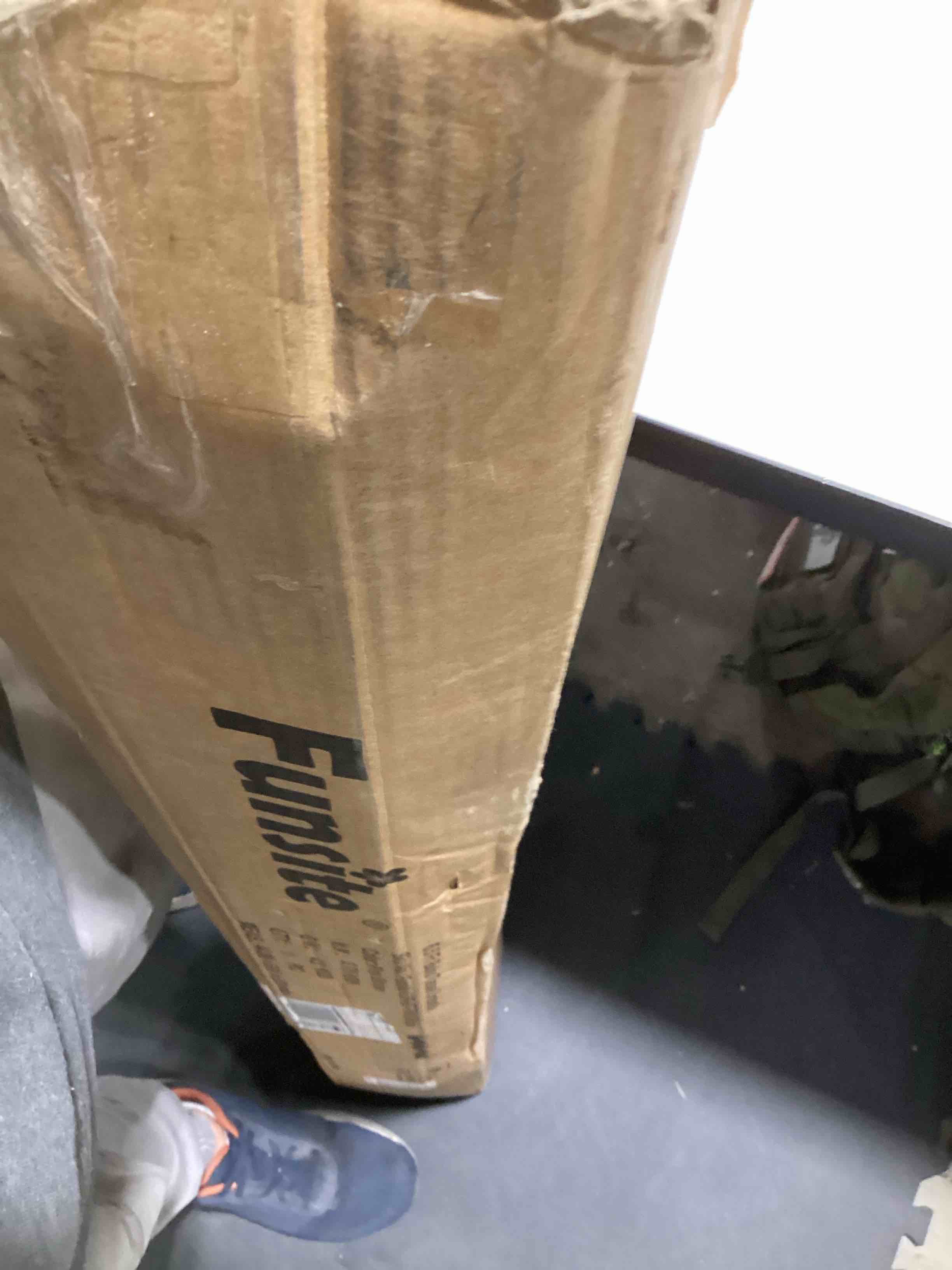 https://s3.amazonaws.com/lotting-images-prod/bidfta/GRA2375944_1757427917564.jpeg