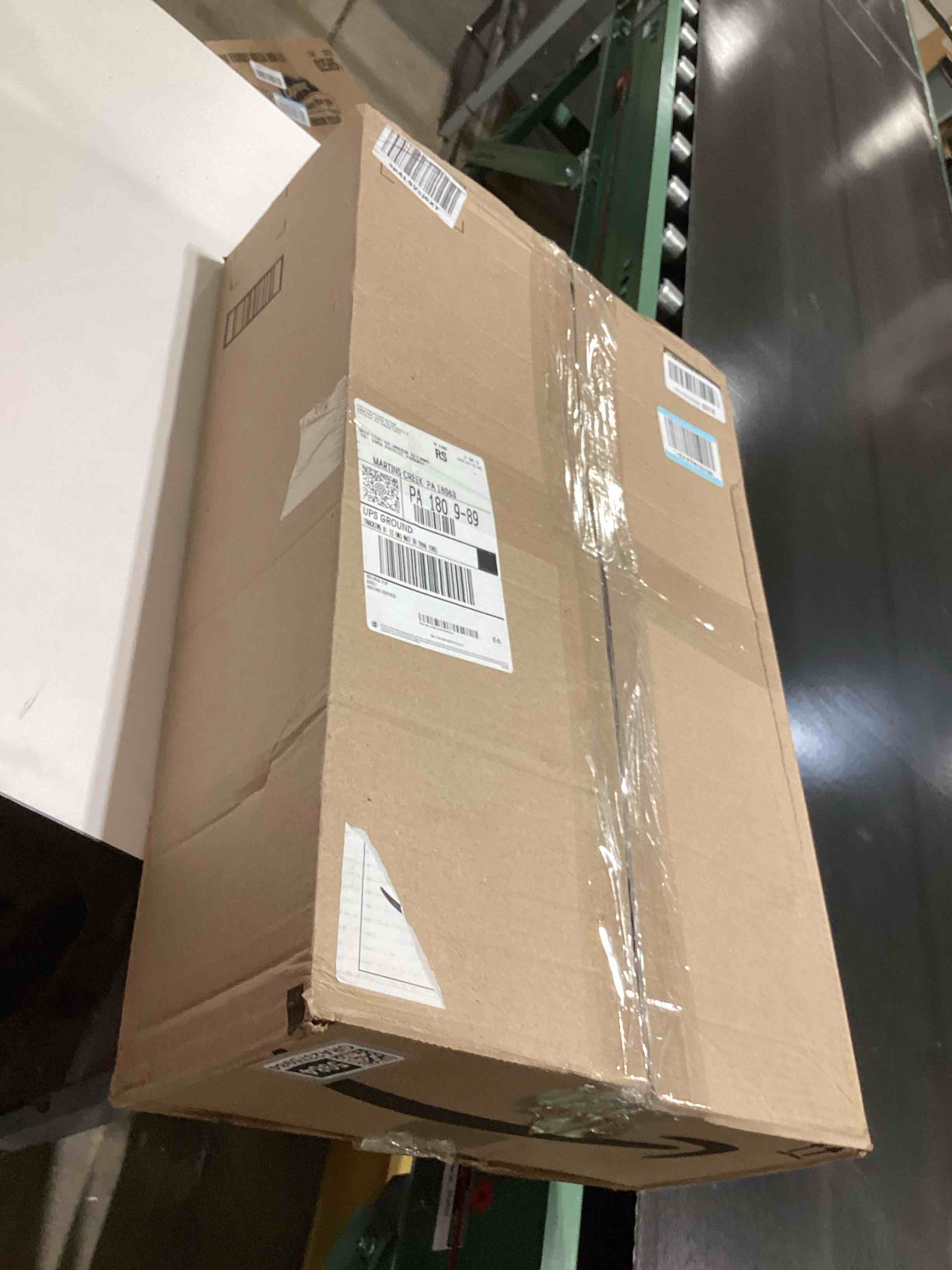 https://s3.amazonaws.com/lotting-images-prod/bidfta/GRA2375984_1757432025914.jpeg