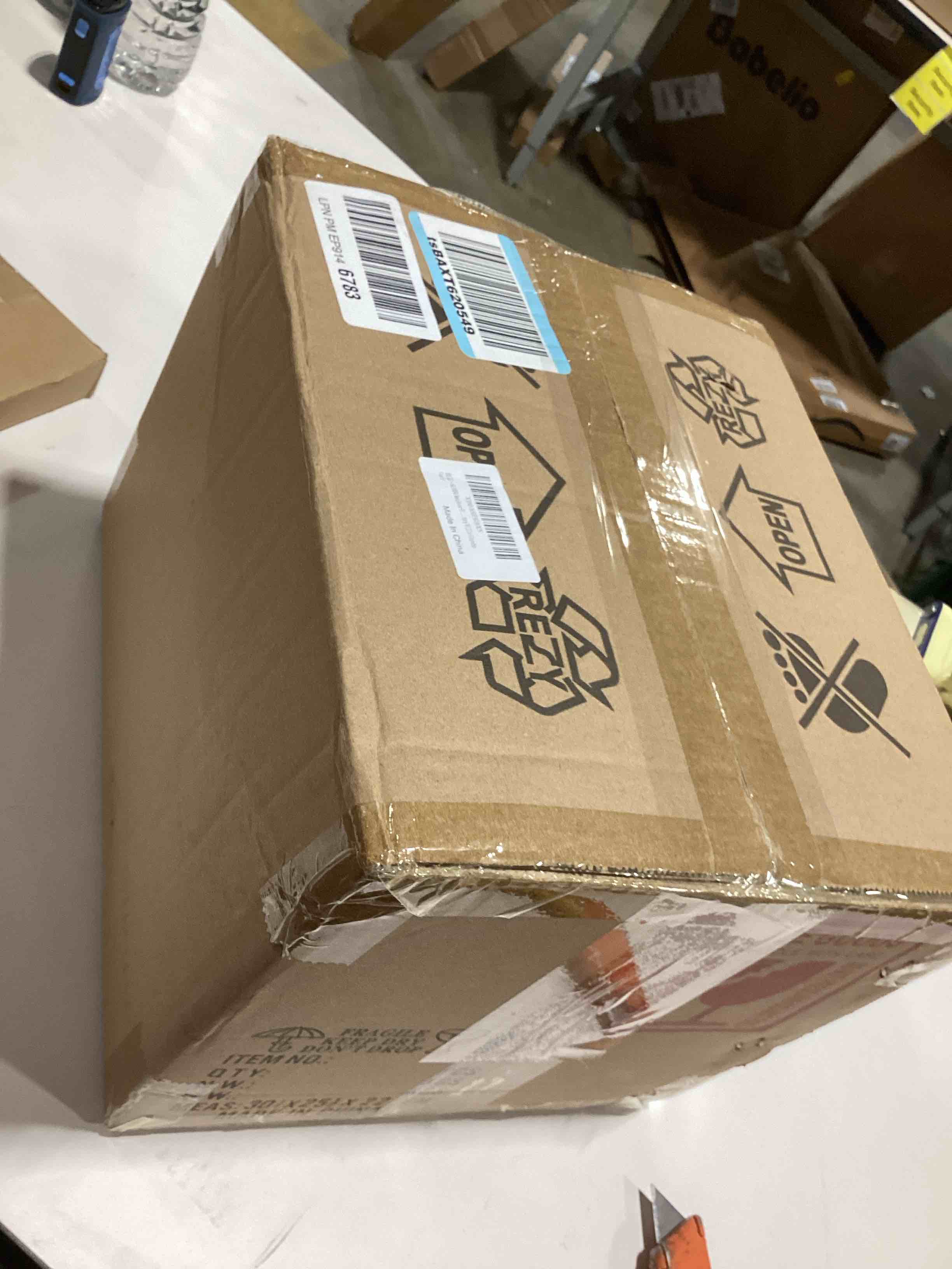 https://s3.amazonaws.com/lotting-images-prod/bidfta/GRA2376003_1757438779834.jpeg