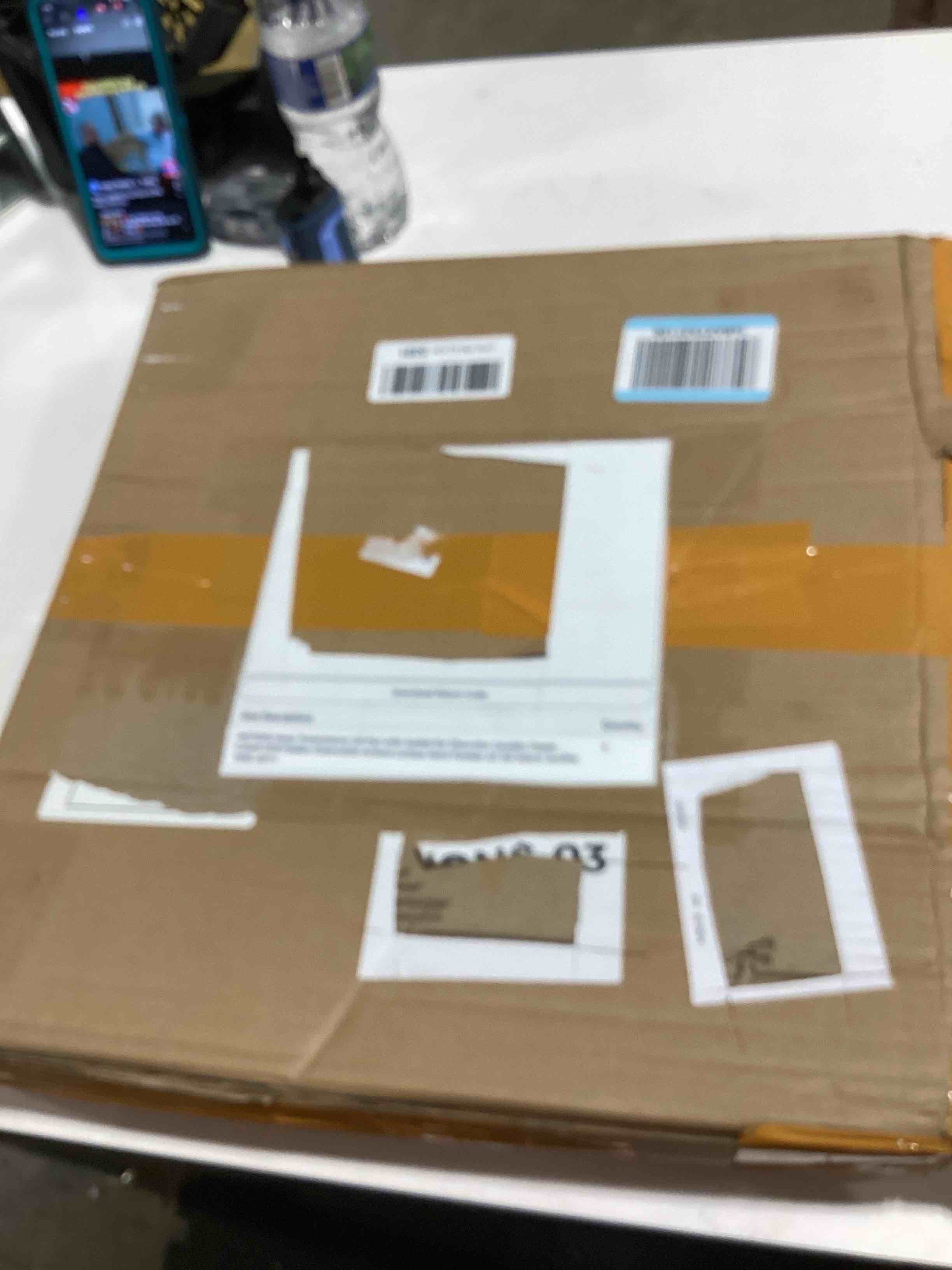 https://s3.amazonaws.com/lotting-images-prod/bidfta/GRA2376005_1757439015943.jpeg