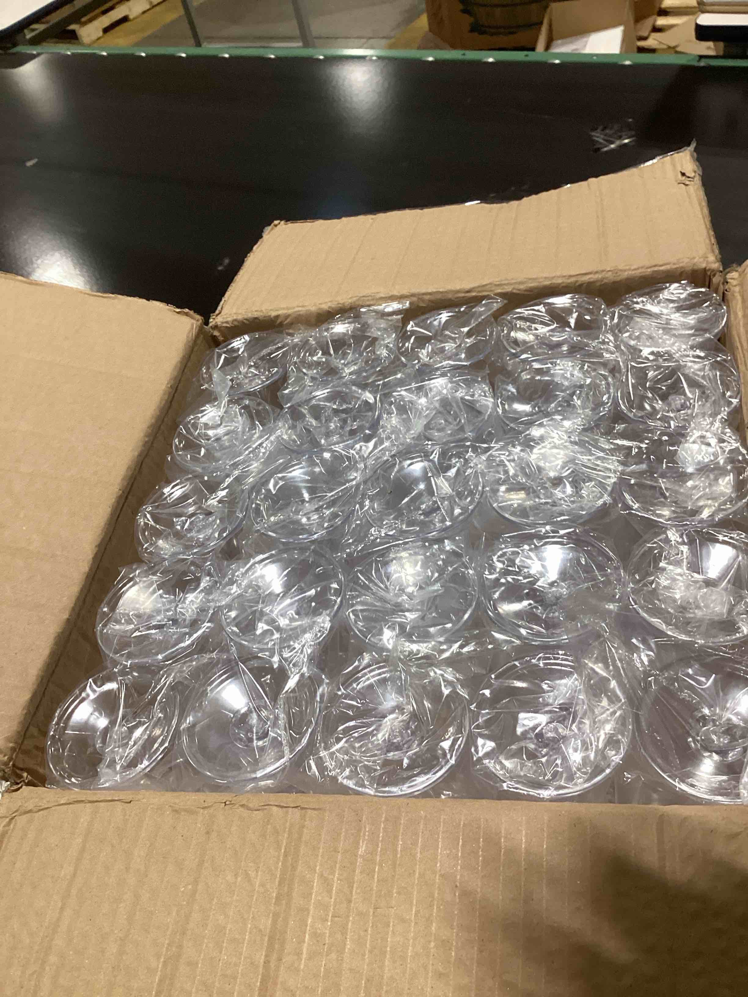 https://s3.amazonaws.com/lotting-images-prod/bidfta/GRA2376084_1757506254996.jpeg
