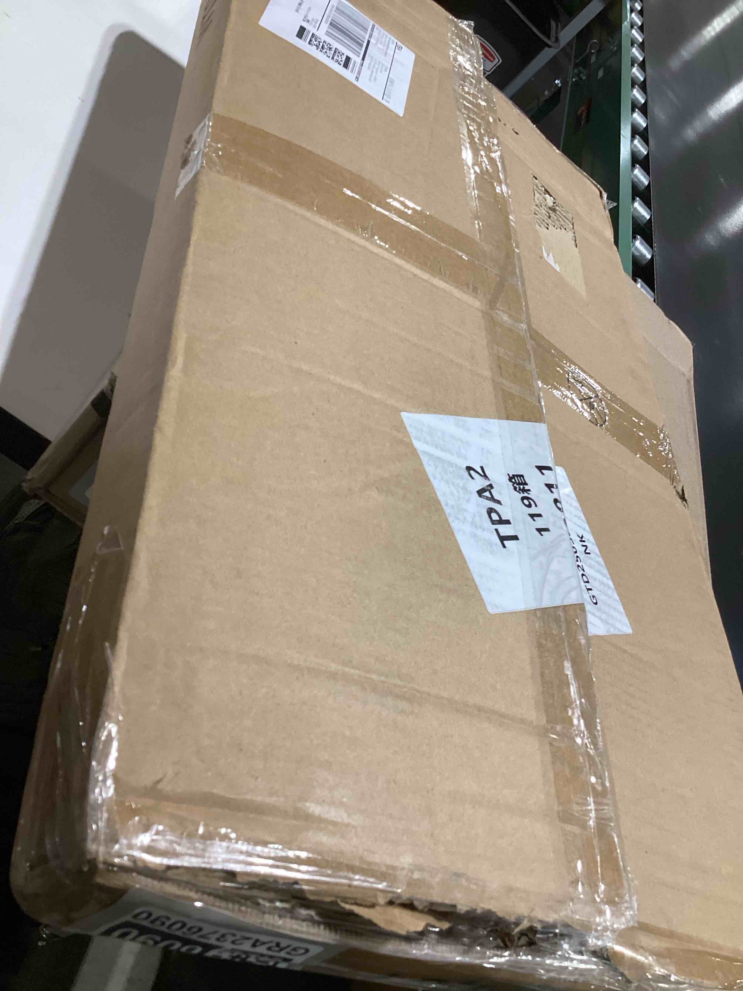 https://s3.amazonaws.com/lotting-images-prod/bidfta/GRA2376090_1757506950318.jpeg