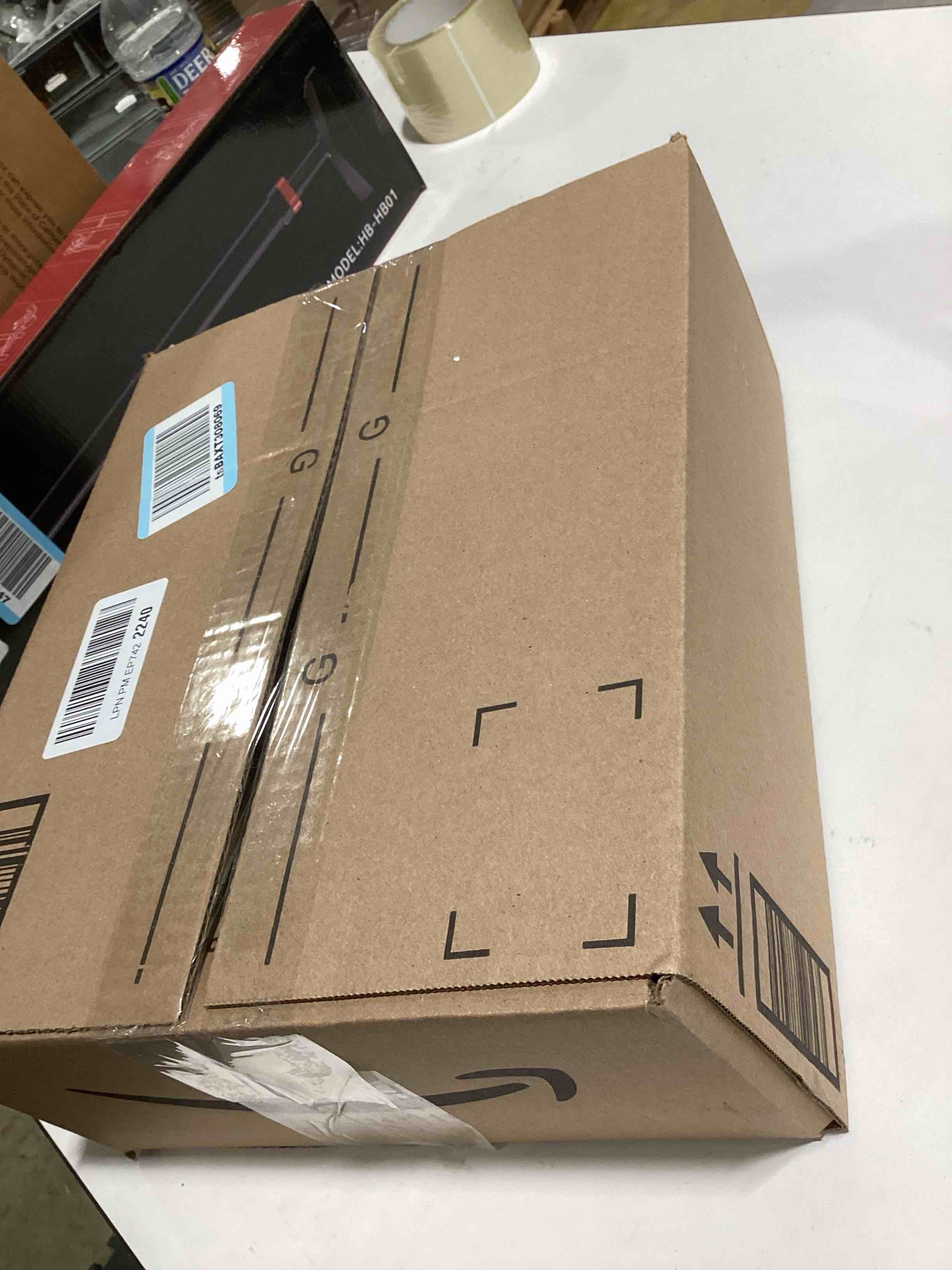 https://s3.amazonaws.com/lotting-images-prod/bidfta/GRA2376160_1757514480265.jpeg