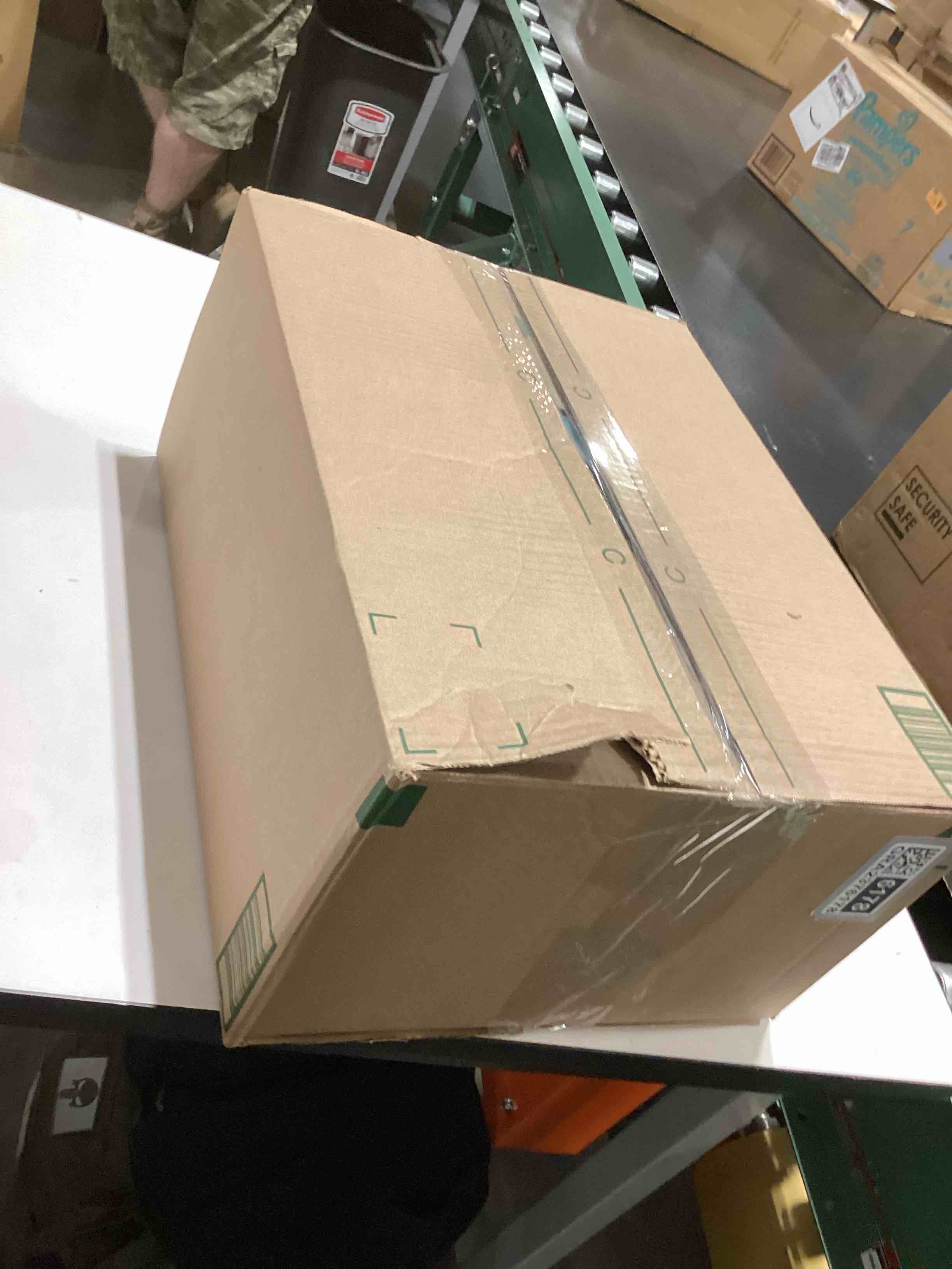 https://s3.amazonaws.com/lotting-images-prod/bidfta/GRA2376178_1757516518940.jpeg
