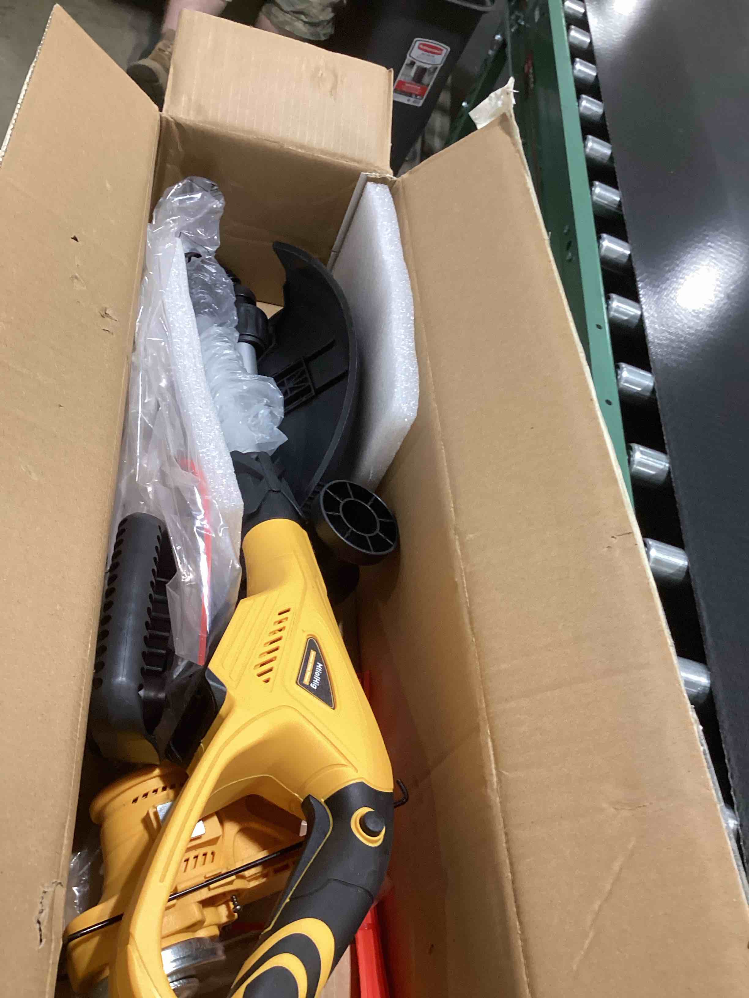 https://s3.amazonaws.com/lotting-images-prod/bidfta/GRA2376243_1757526663896.jpeg