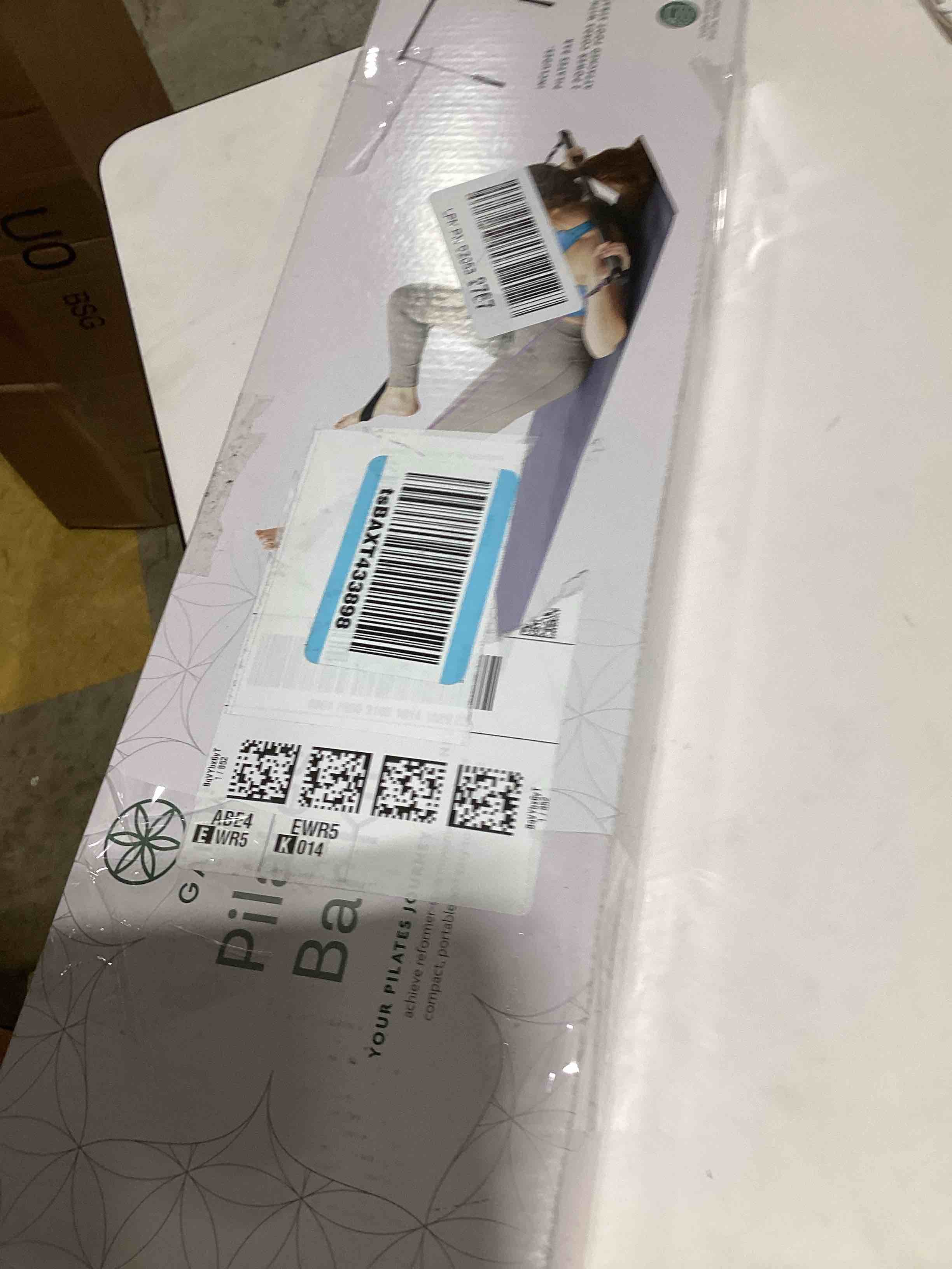 https://s3.amazonaws.com/lotting-images-prod/bidfta/GRA2376254_1757530487185.jpeg