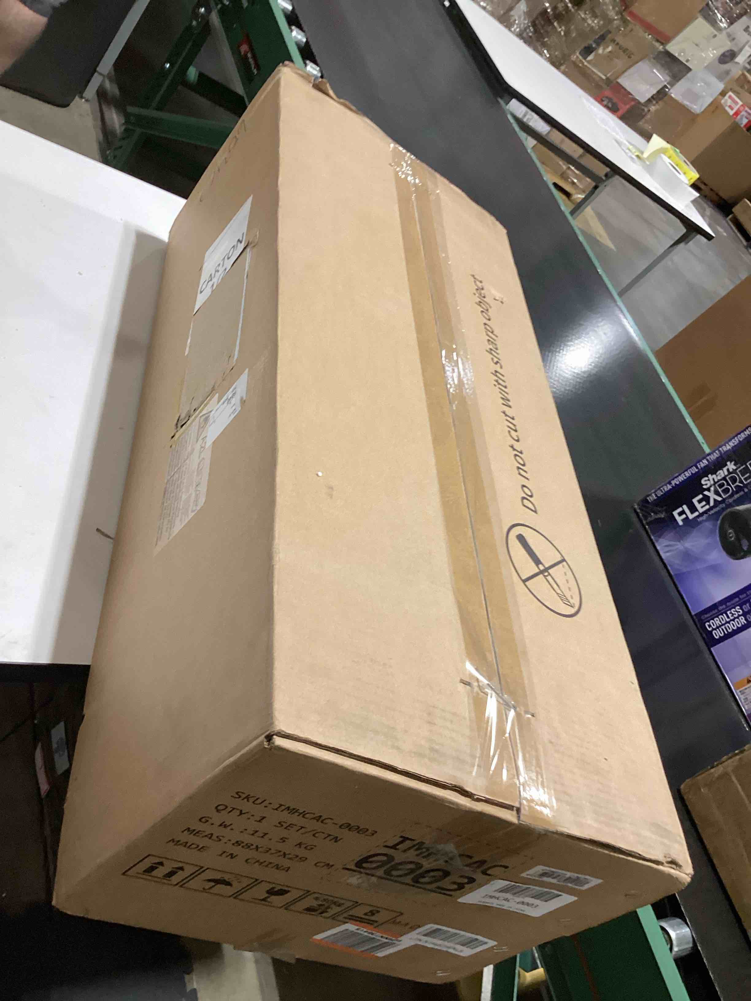 https://s3.amazonaws.com/lotting-images-prod/bidfta/GRA2376287_1757593735037.jpeg