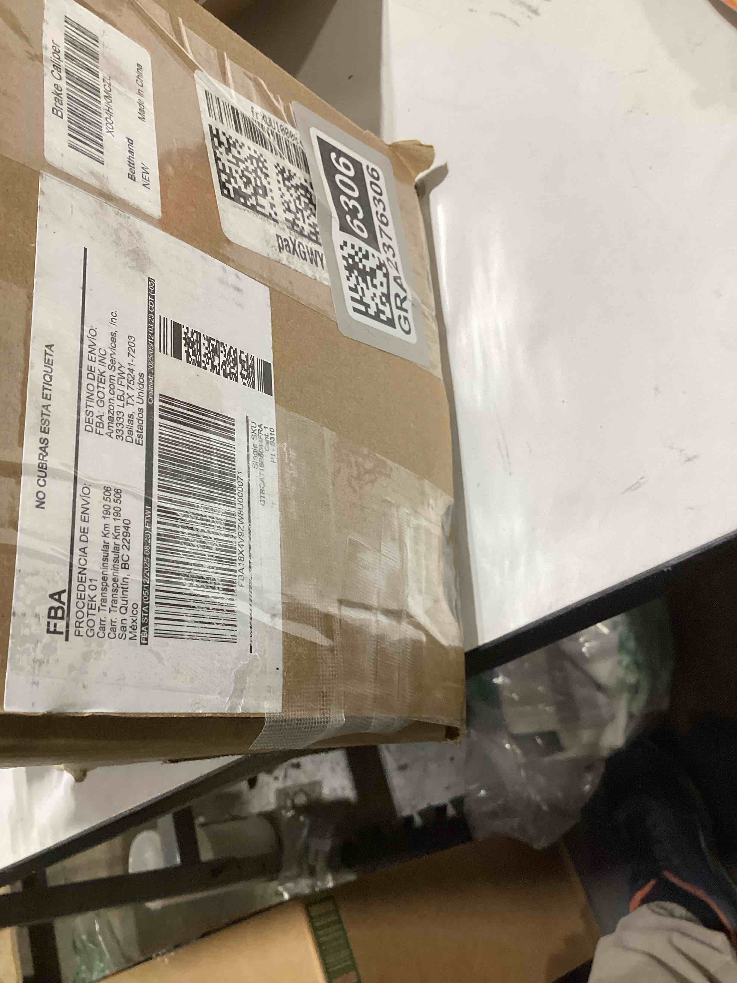 https://s3.amazonaws.com/lotting-images-prod/bidfta/GRA2376306_1757600158181.jpeg