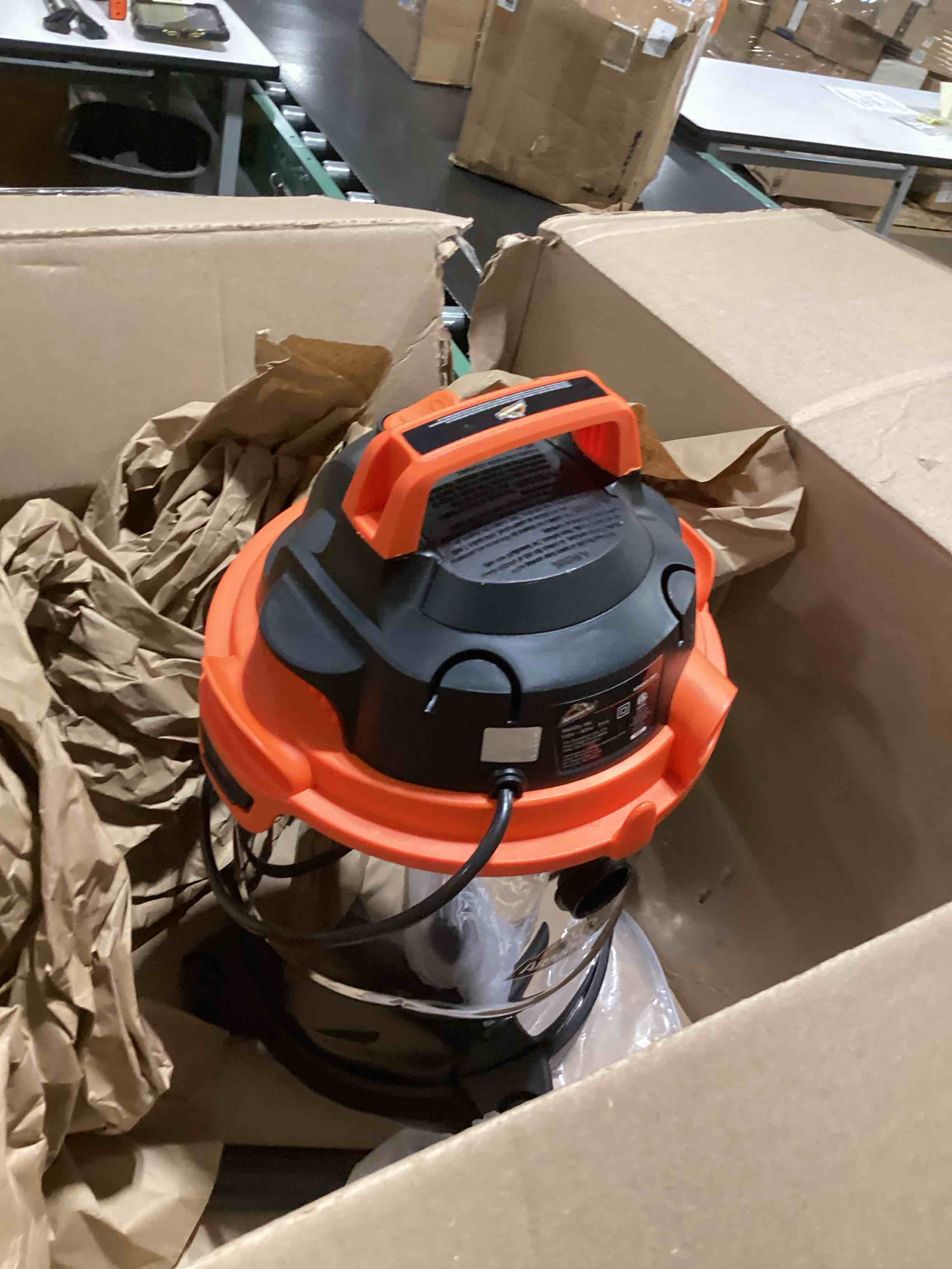 https://s3.amazonaws.com/lotting-images-prod/bidfta/GRA2376344_1757603496252.jpeg