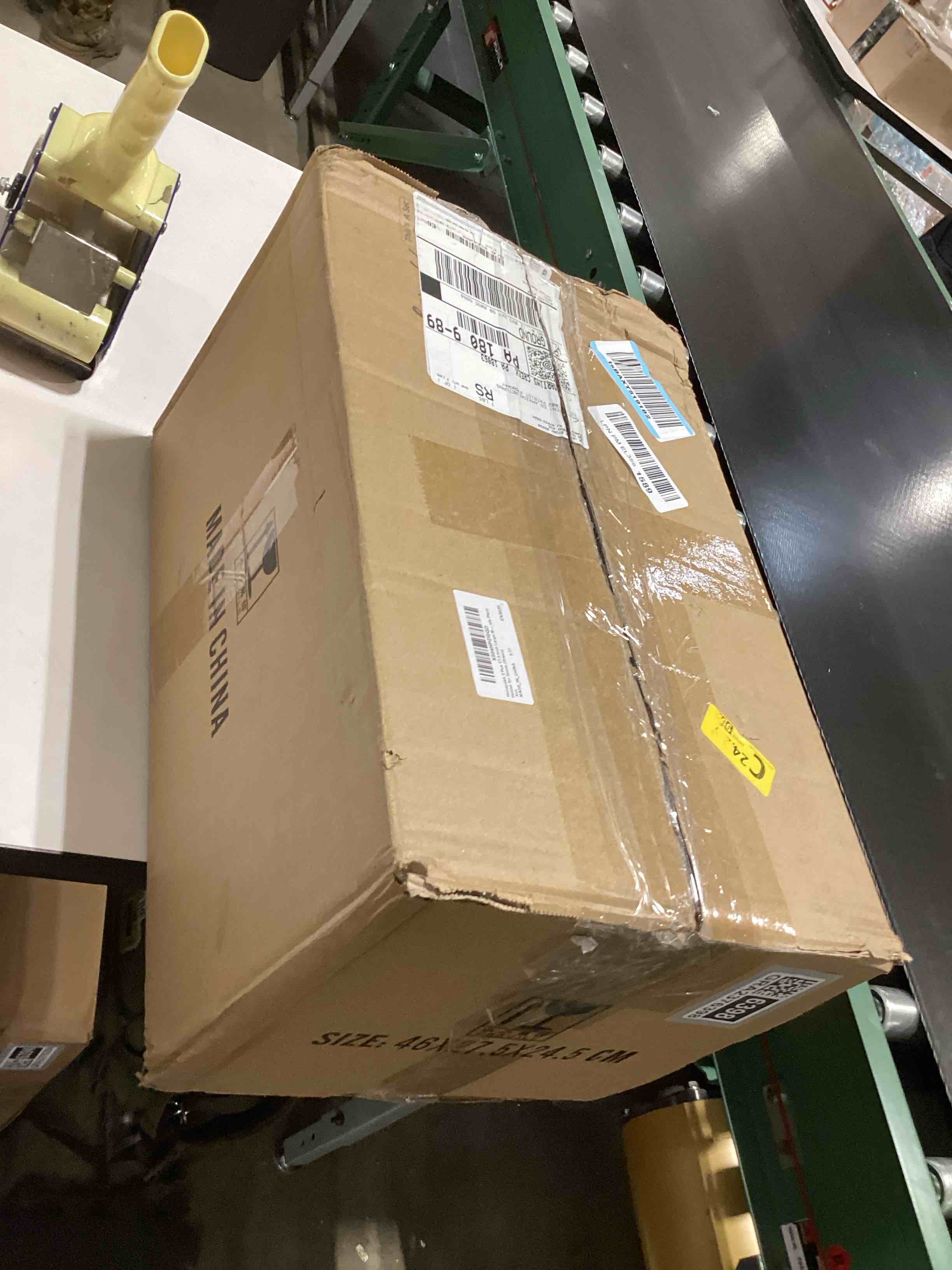 https://s3.amazonaws.com/lotting-images-prod/bidfta/GRA2376398_1757609381017.jpeg