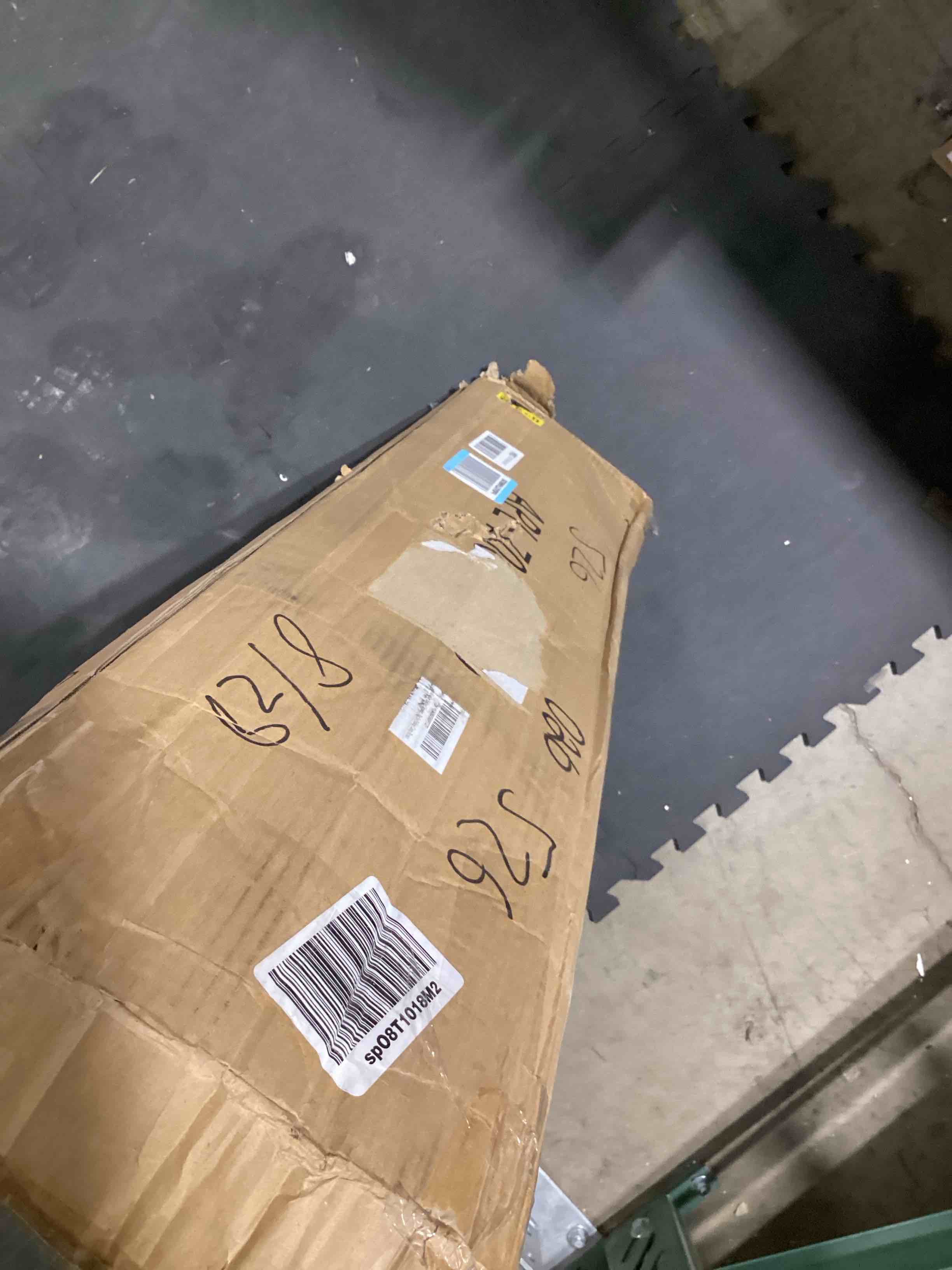 https://s3.amazonaws.com/lotting-images-prod/bidfta/GRA2376413_1757610821573.jpeg