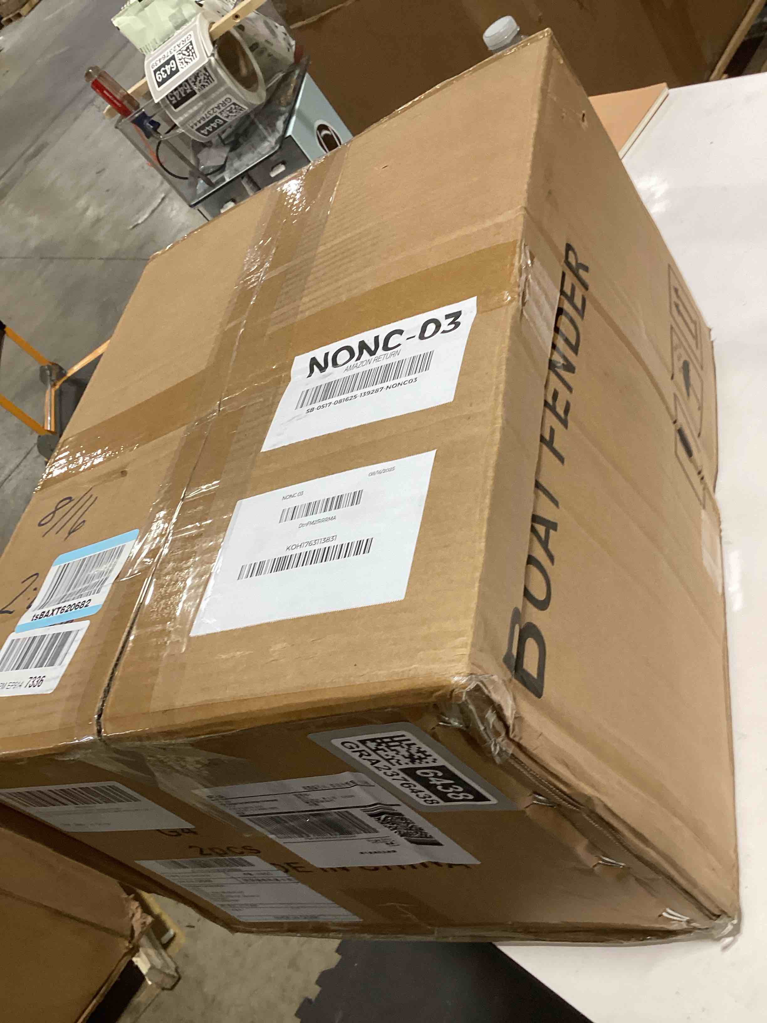 https://s3.amazonaws.com/lotting-images-prod/bidfta/GRA2376438_1757615335937.jpeg