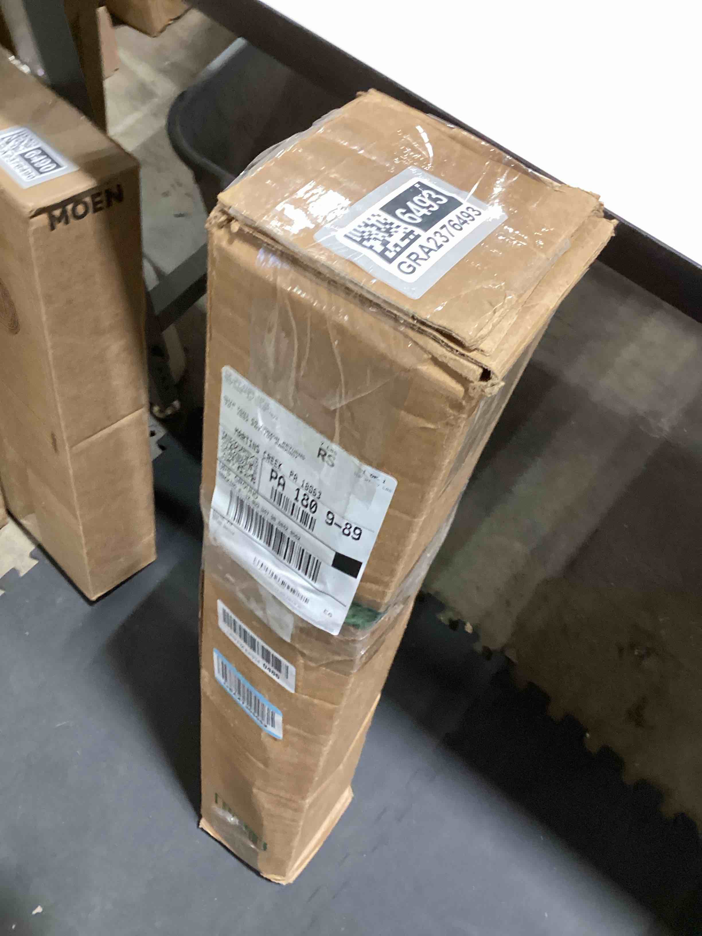 https://s3.amazonaws.com/lotting-images-prod/bidfta/GRA2376493_1757679370665.jpeg