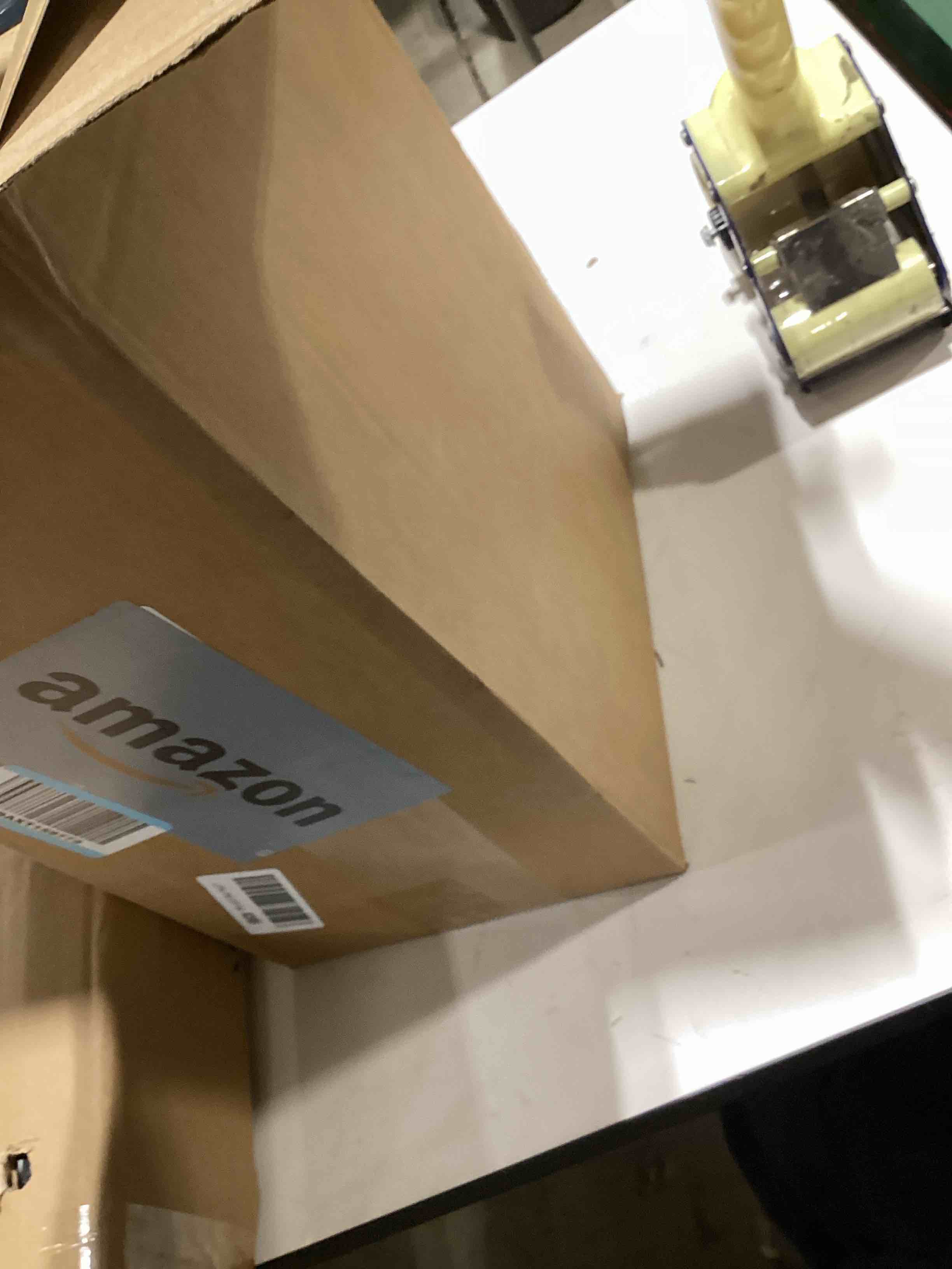 https://s3.amazonaws.com/lotting-images-prod/bidfta/GRA2376561_1757687602053.jpeg