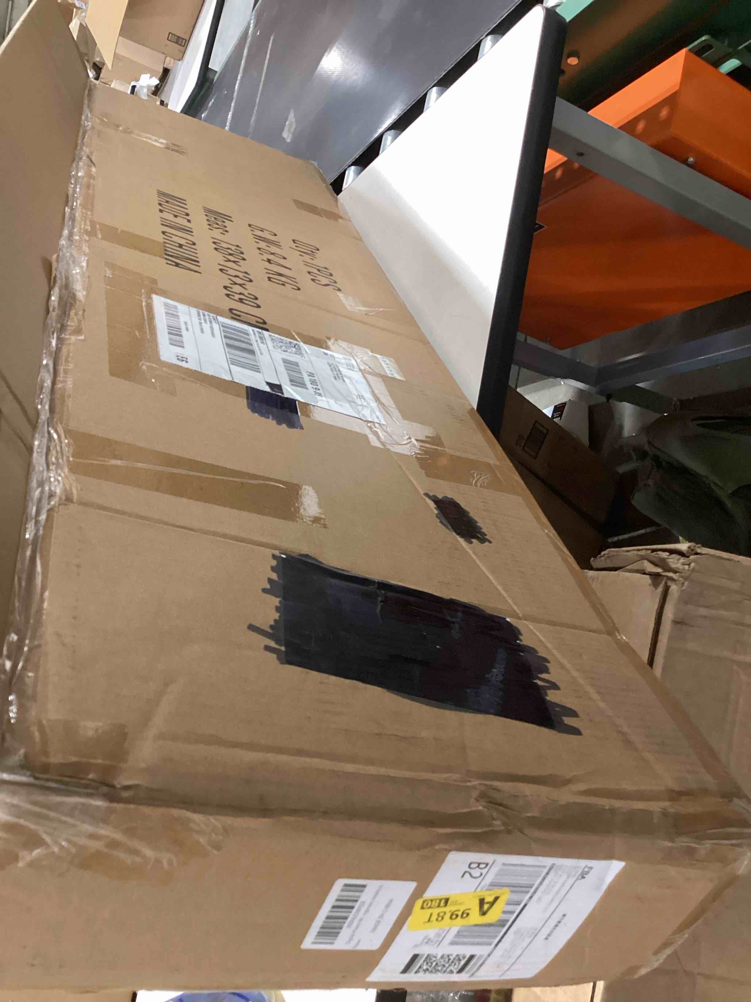 https://s3.amazonaws.com/lotting-images-prod/bidfta/GRA2376642_1757699233045.jpeg