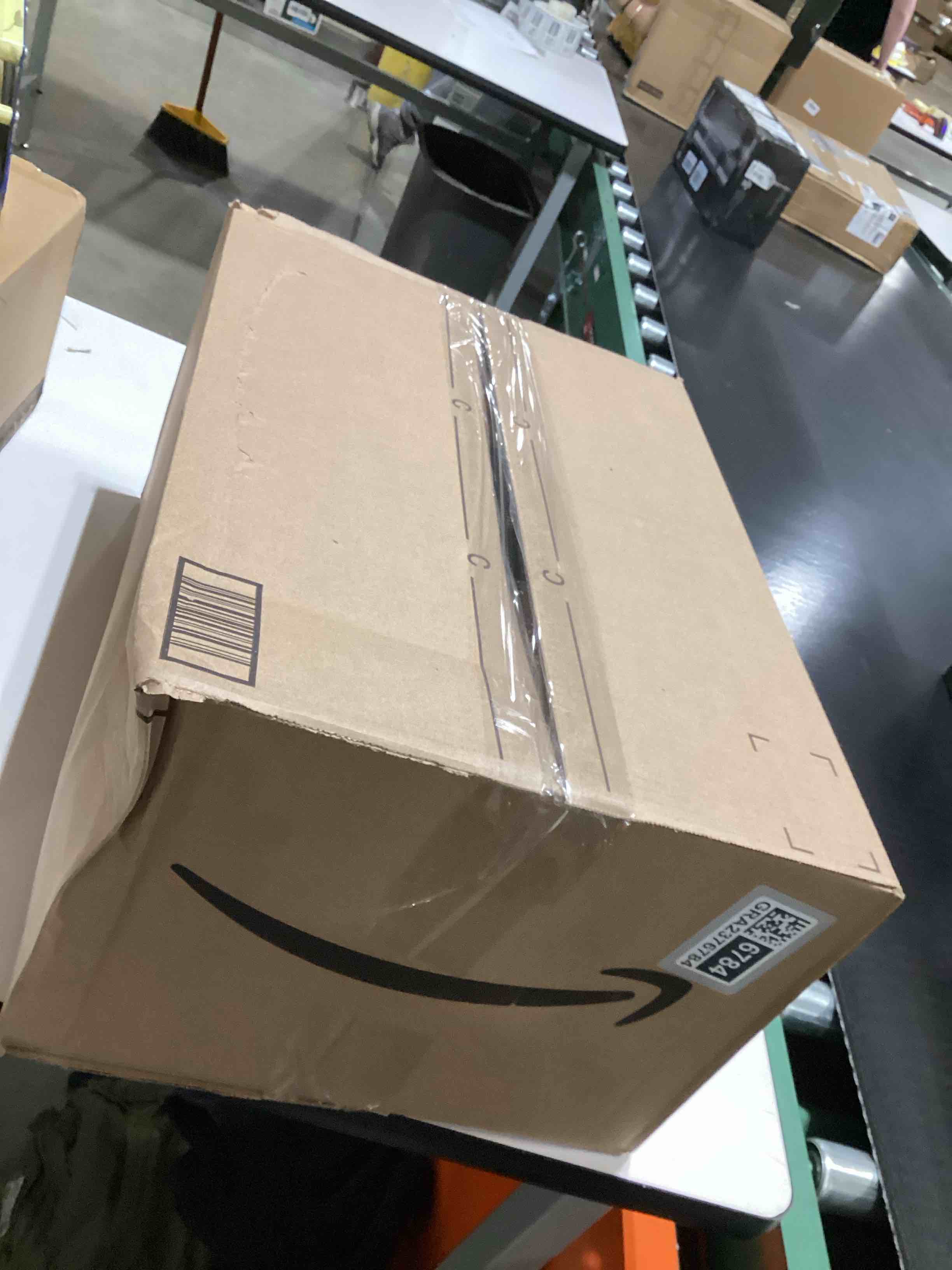 https://s3.amazonaws.com/lotting-images-prod/bidfta/GRA2376784_1758031973678.jpeg