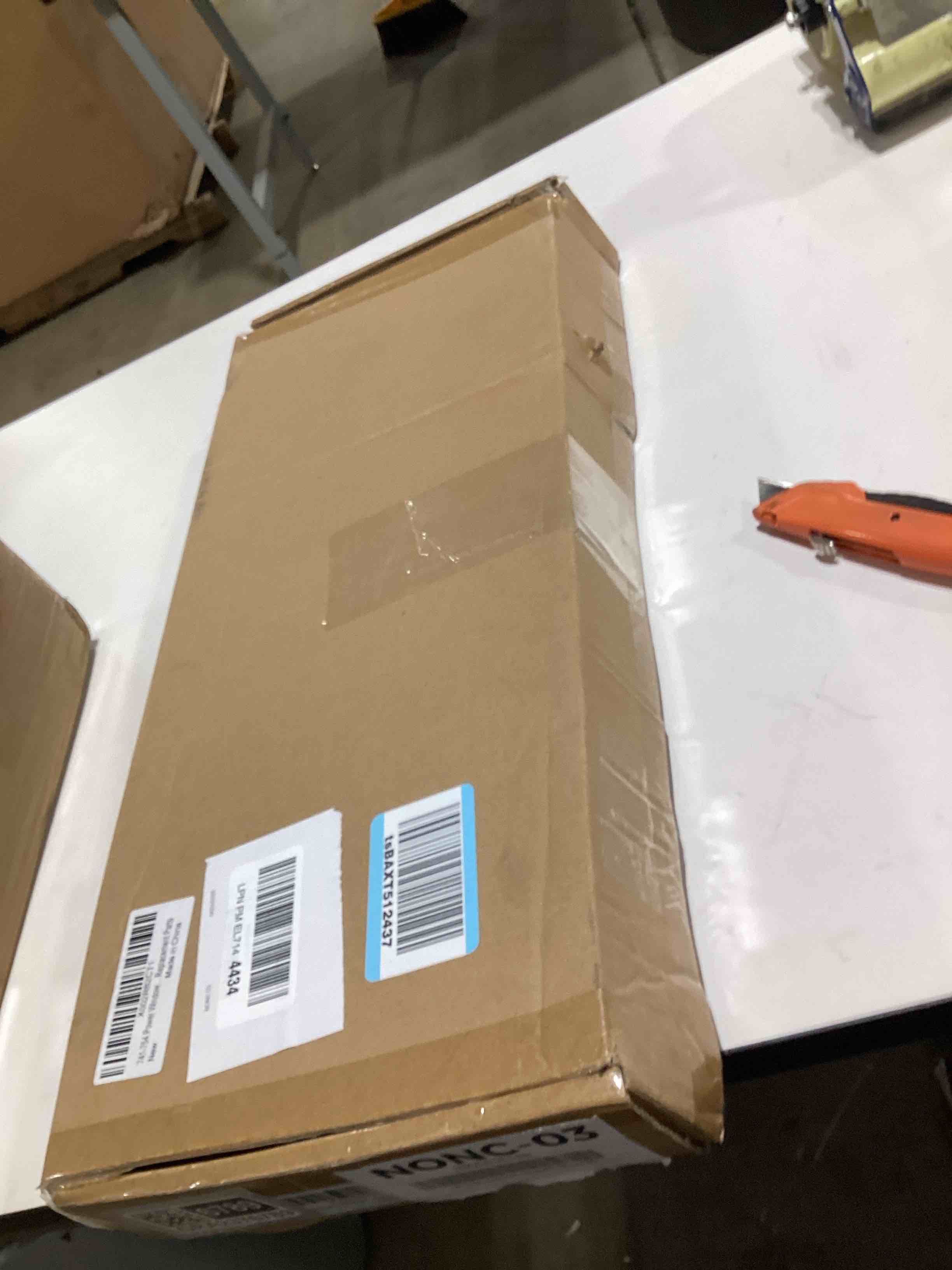 https://s3.amazonaws.com/lotting-images-prod/bidfta/GRA2376789_1758032203003.jpeg