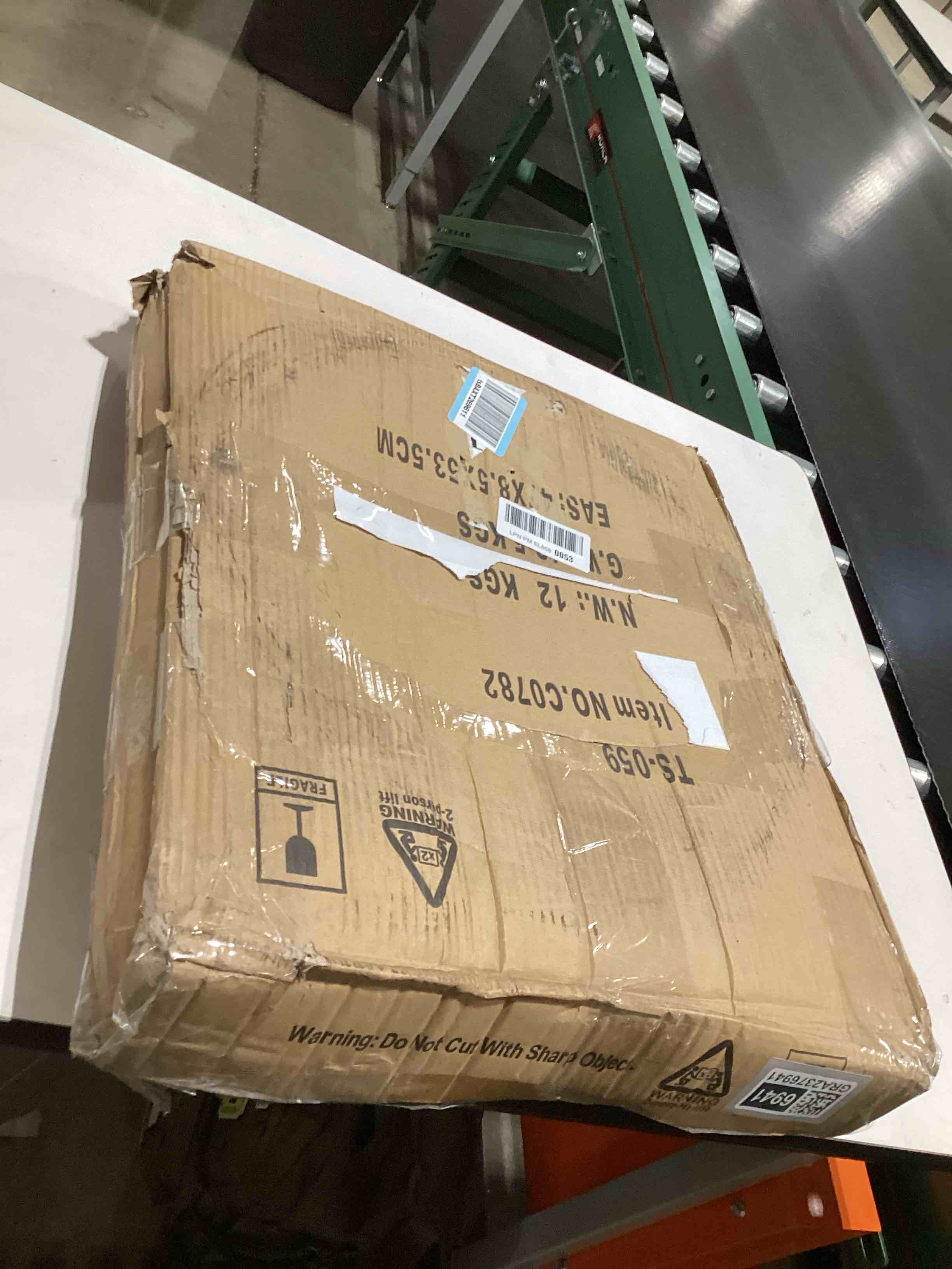 https://s3.amazonaws.com/lotting-images-prod/bidfta/GRA2376941_1758049897580.jpeg